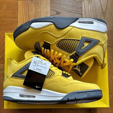 Nike Air Jordan 4 "Tour Yellow"