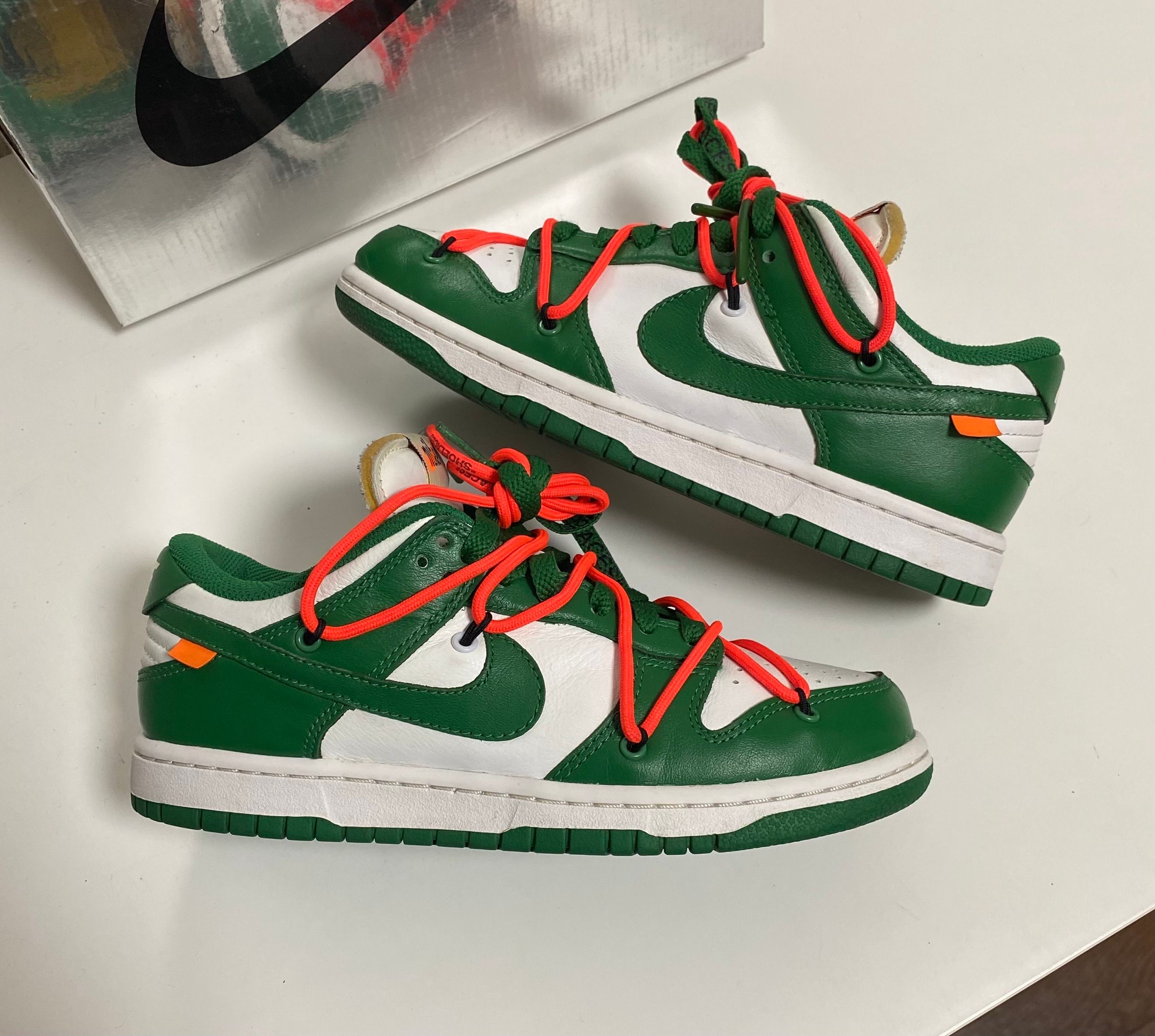 Off-White × Nike Dunk Low "White/Pine Green"