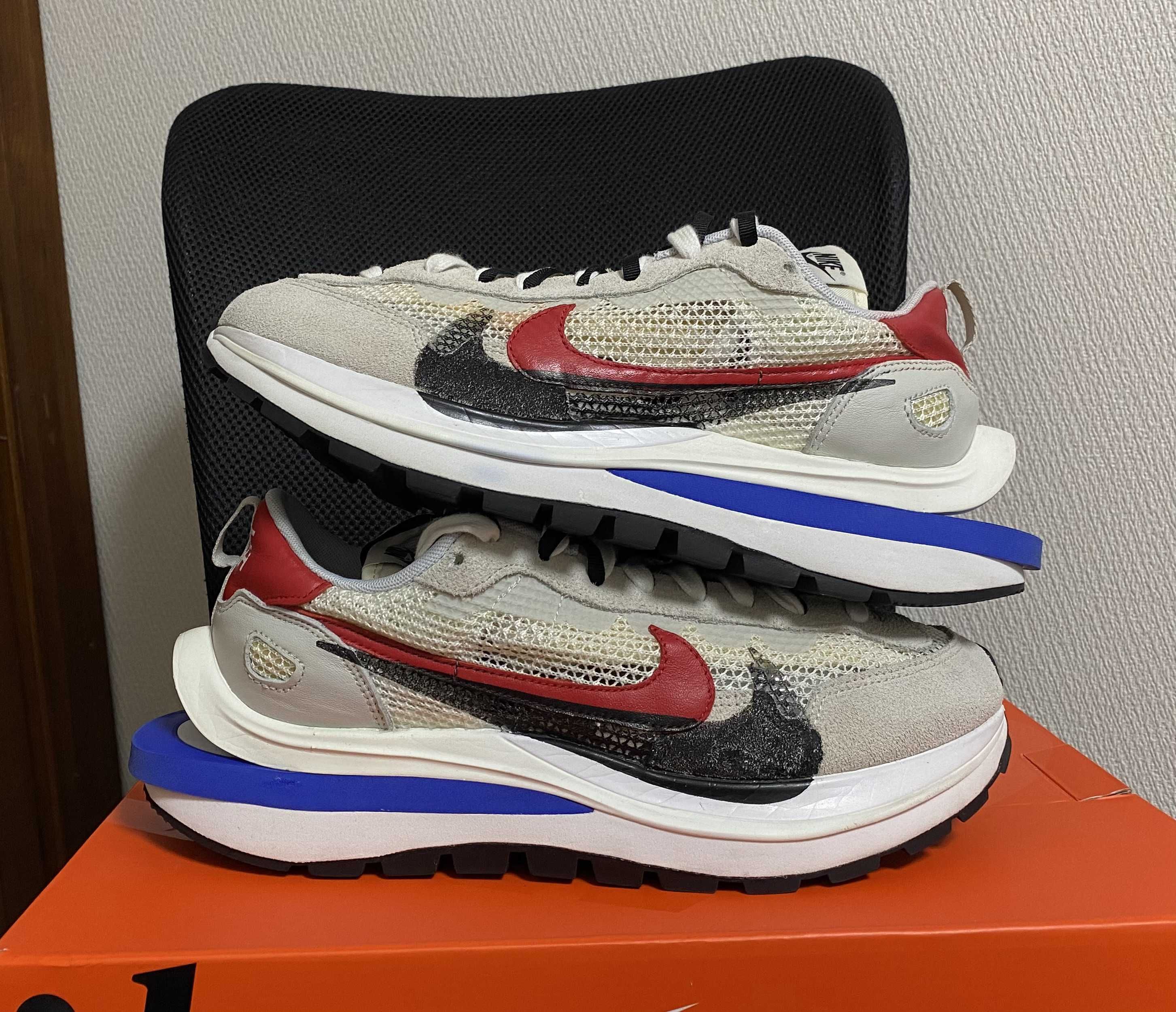 sacai × Nike Vapor Waffle "Royal Fuchsia"