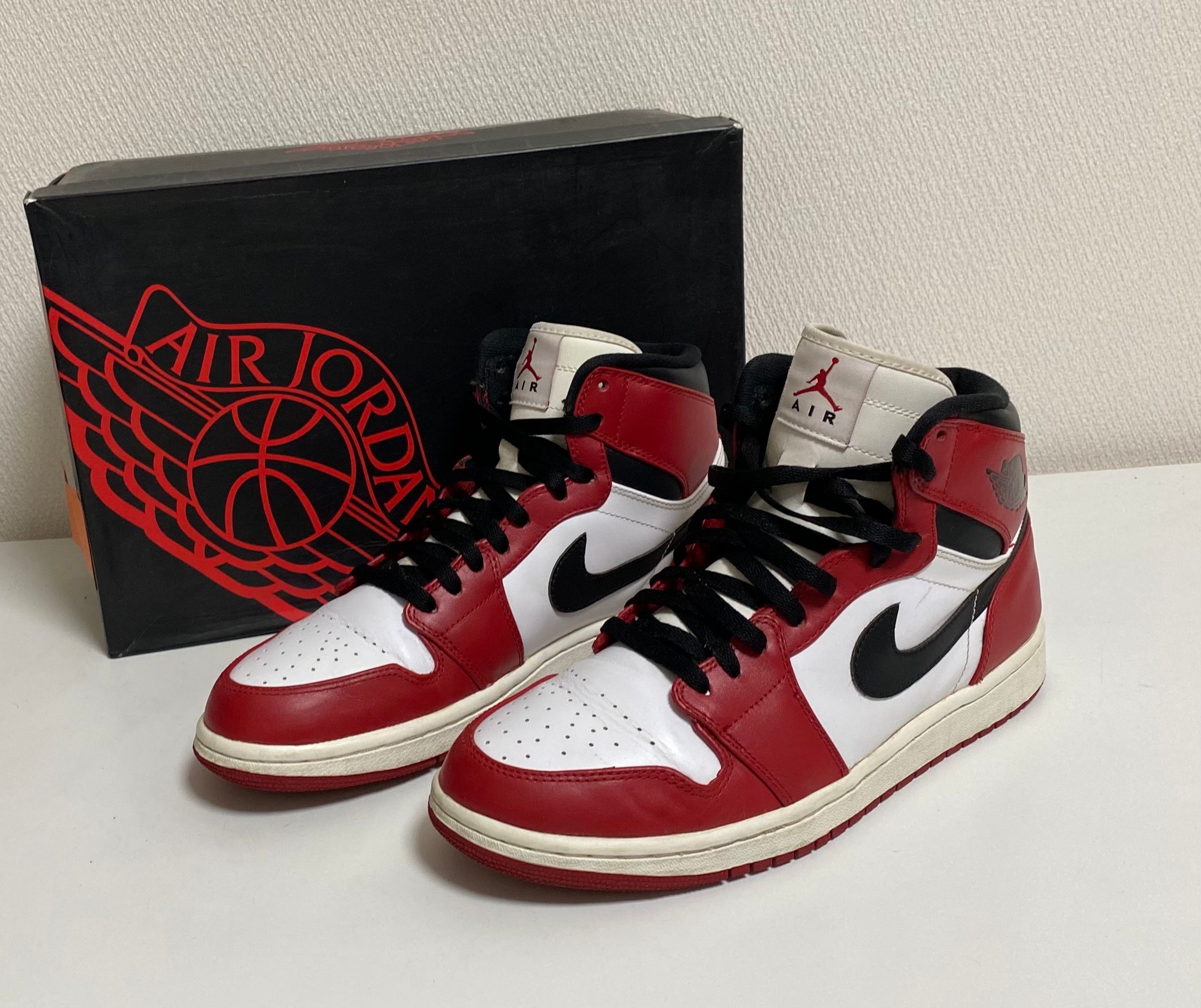 Nike Air Jordan 1 Retro High "Chicago" (2013)