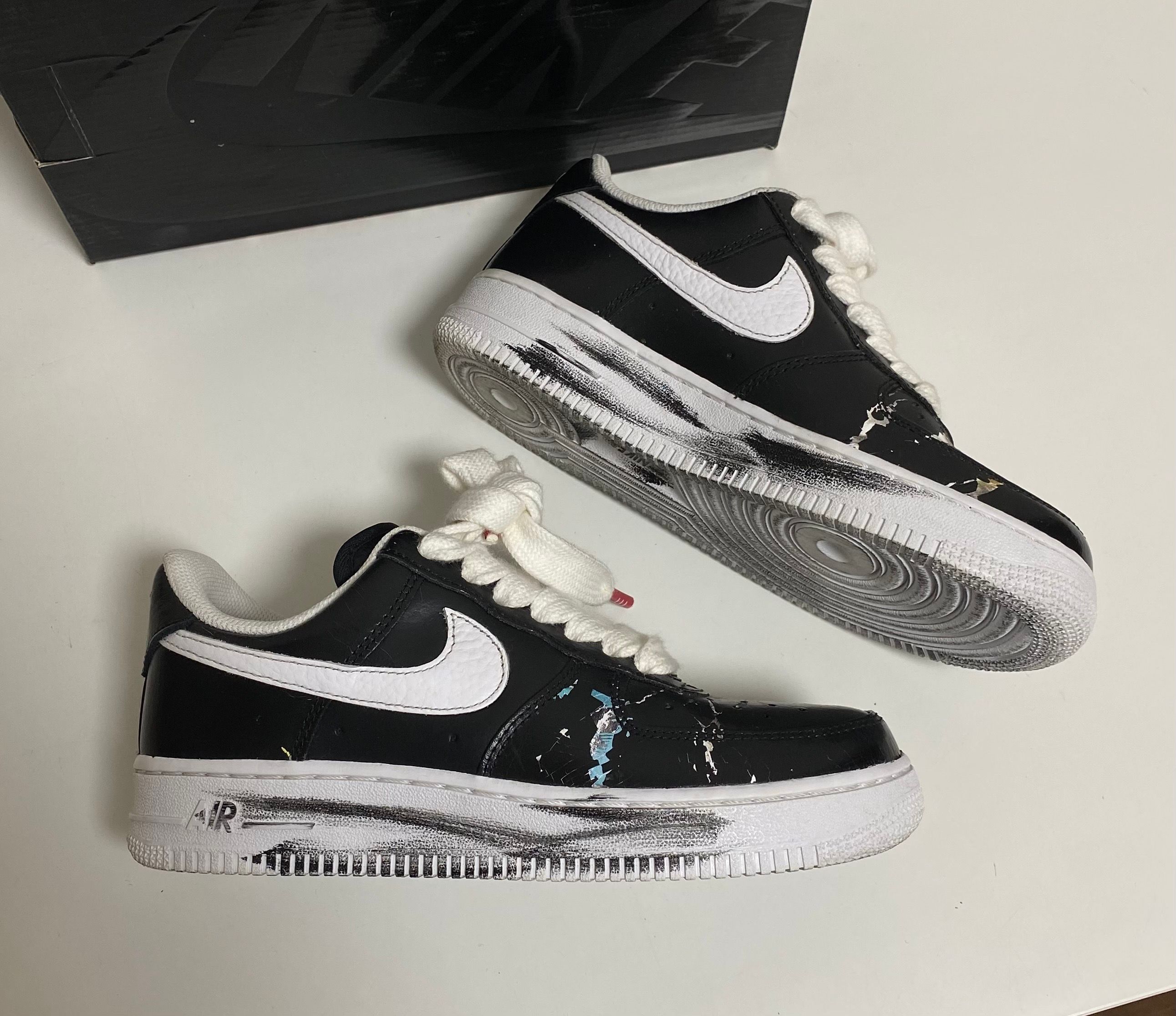 PEACEMINUSONE × Nike Air Force 1 Low Para Noise "Black" / G-DRAGON