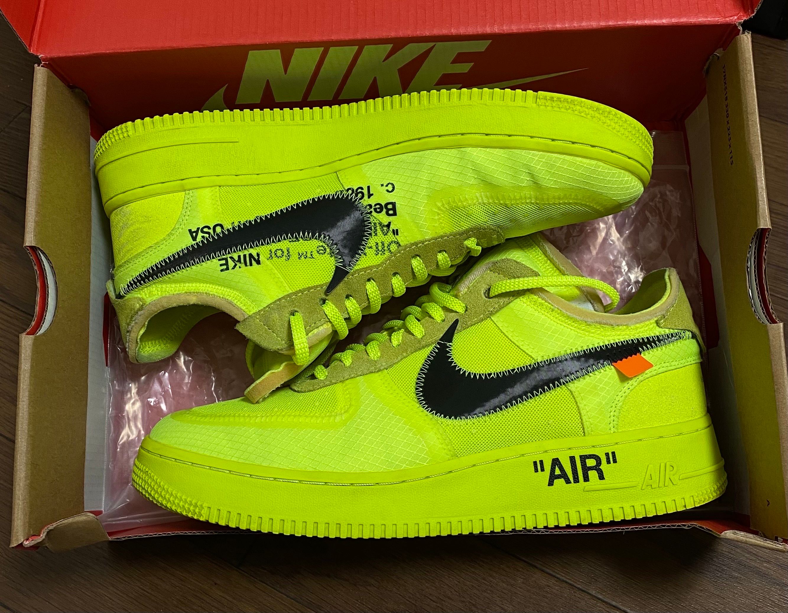 Off-White × Nike Air Force 1 Low "Volt"