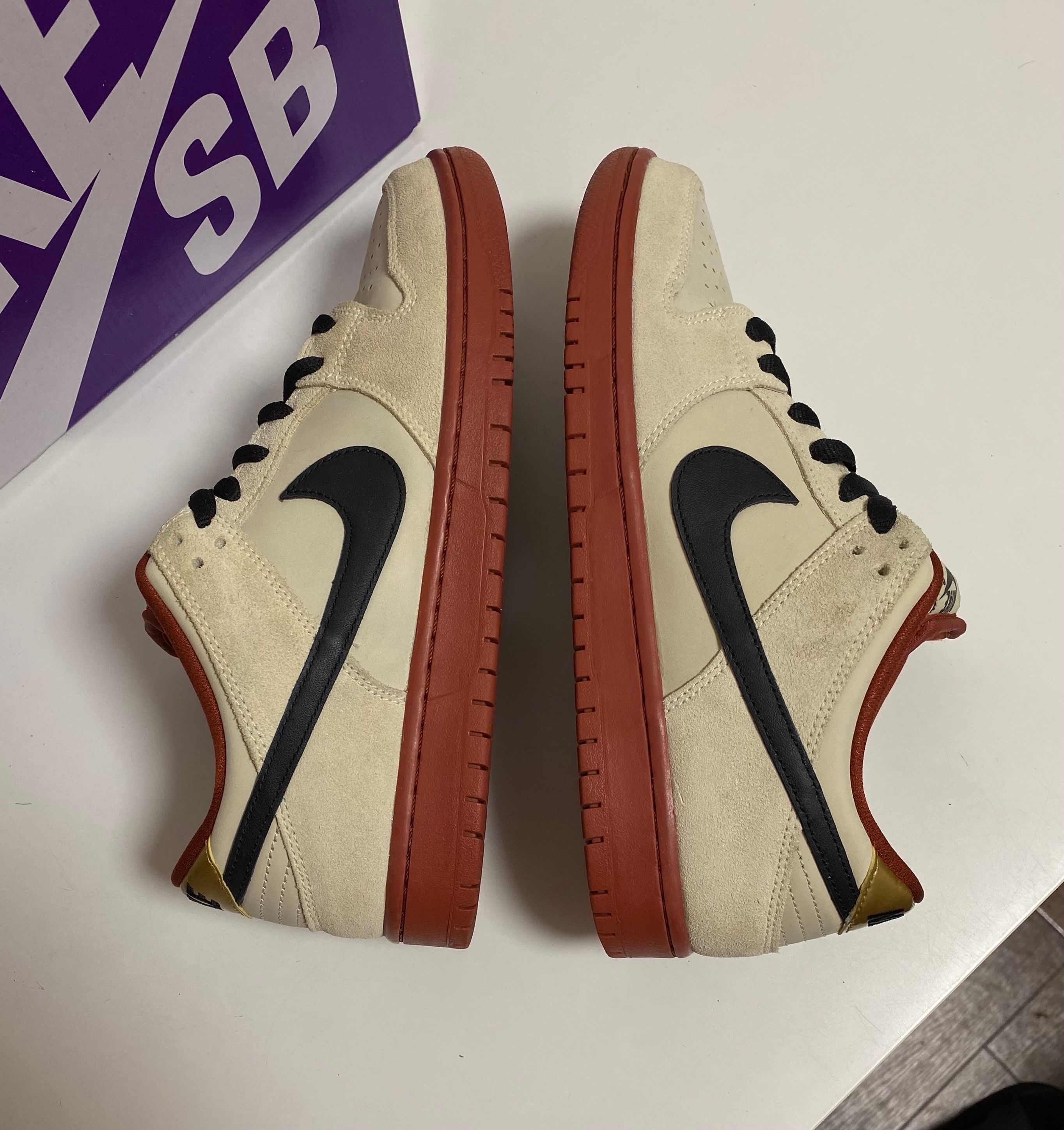 Nike SB Dunk Low Pro "Hennessy"