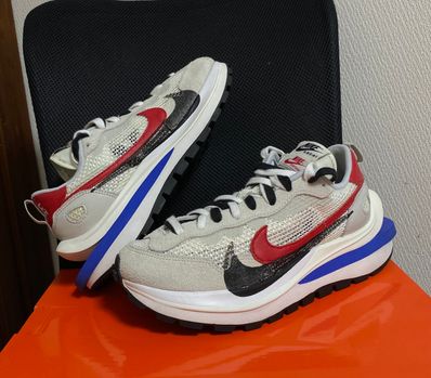 sacai × Nike Vapor Waffle "Royal Fuchsia"