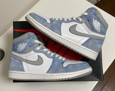 Nike Air Jordan 1 High OG "Hyper Royal"