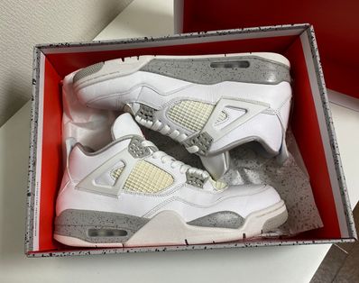 Nike Air Jordan 4 "Tech White"