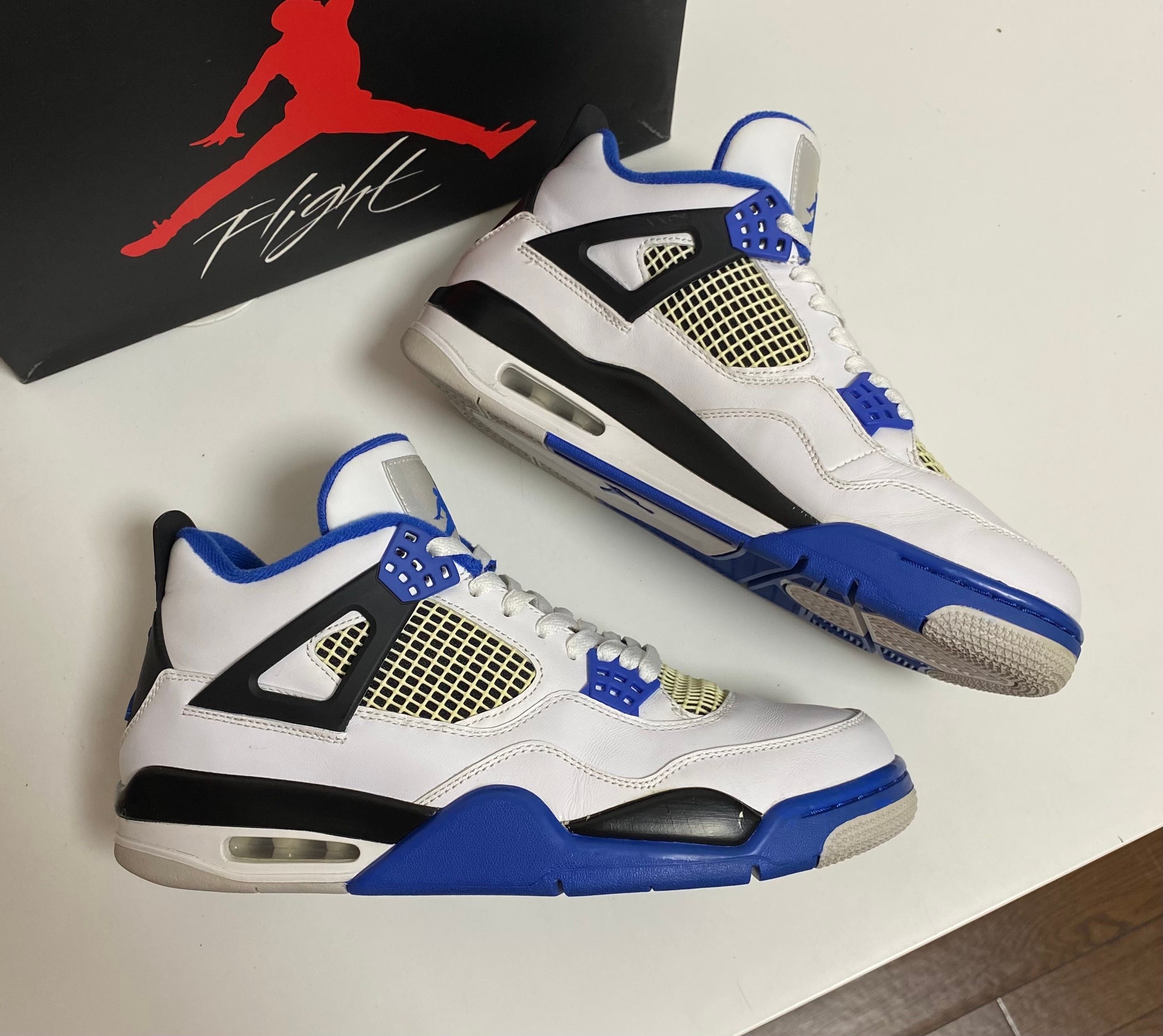 NIKE AIR JORDAN 4 RETRO "MOTORSPORTS" (2017)