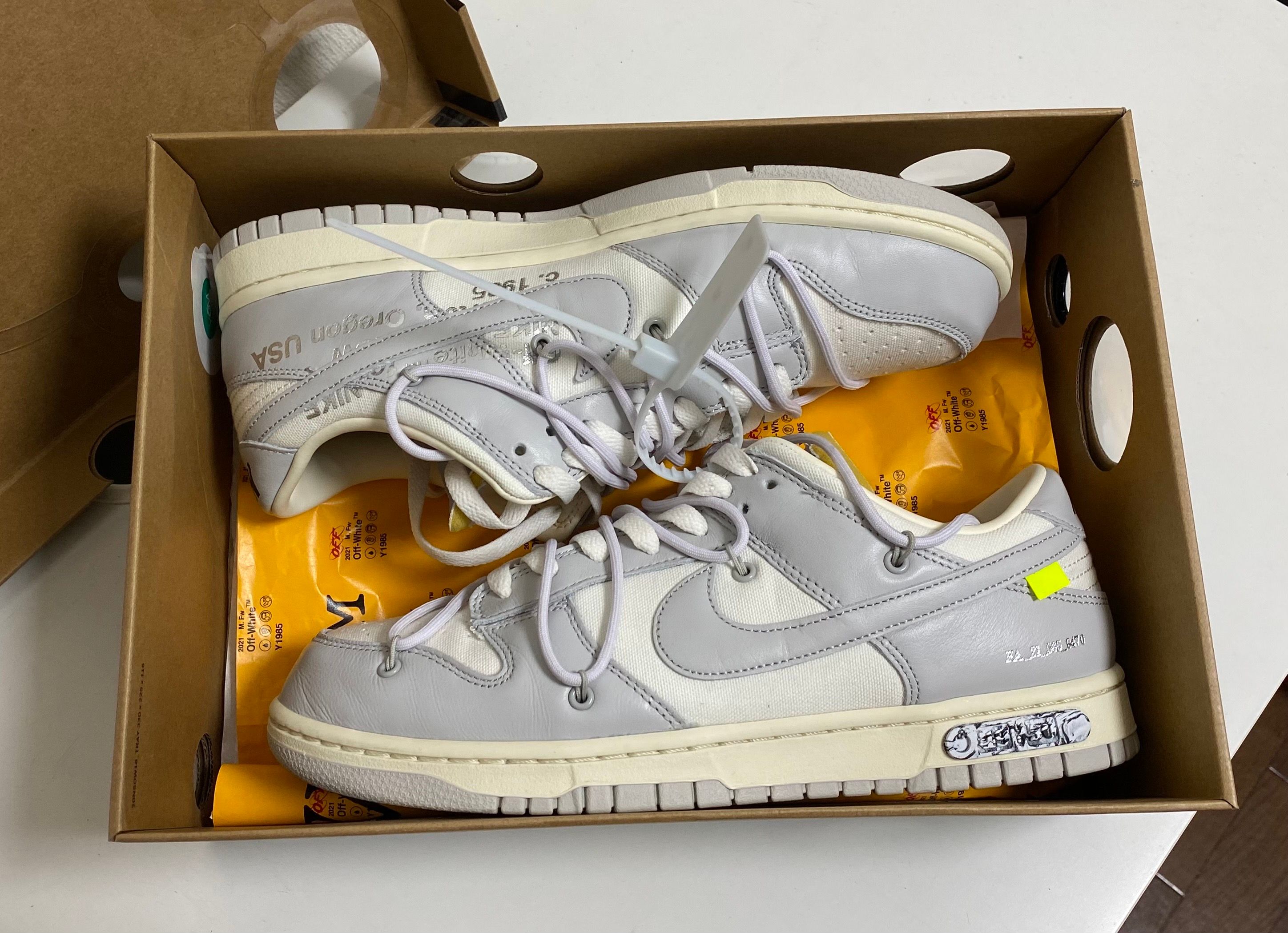 Off-White × Nike Dunk Low 1 of 50 "Lot.49"