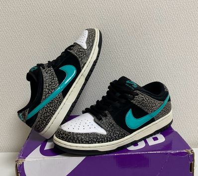 Nike SB Dunk Low "Elephant/Safari"
