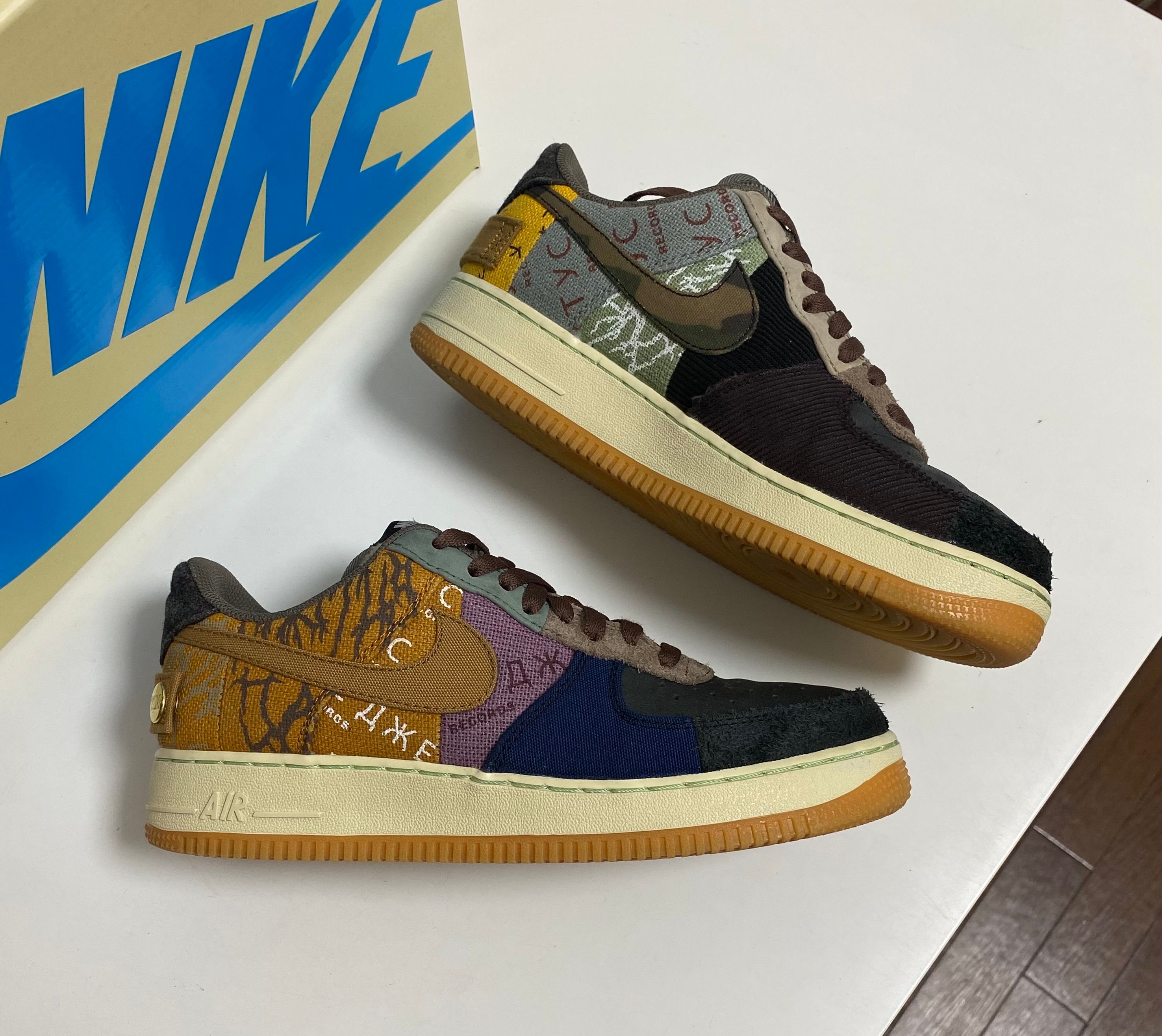 Travis Scott × Nike Air Force 1 Low Cactus Jack "Multi Color"