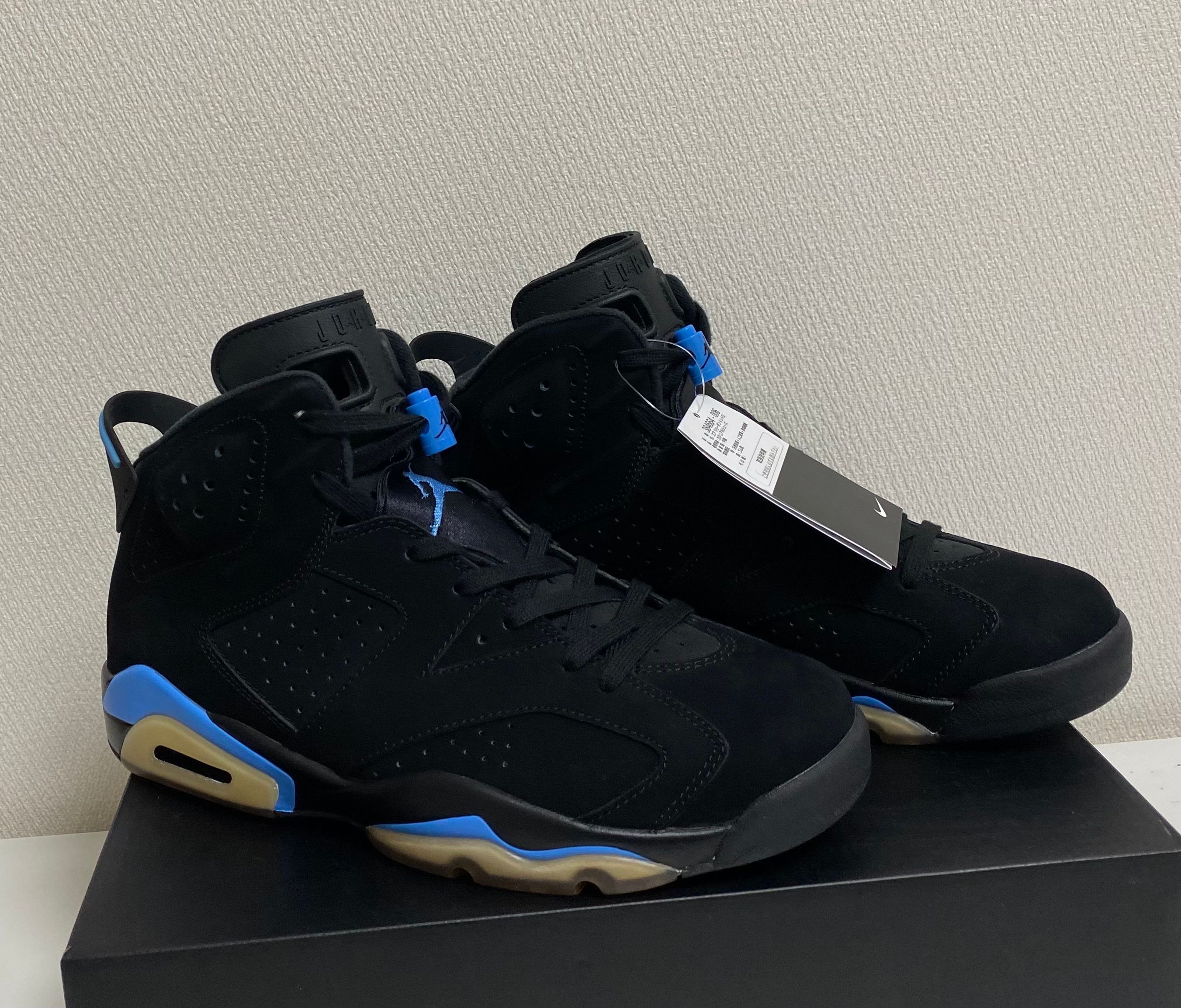 NIKE AIR JORDAN 6 RETRO "UNC"