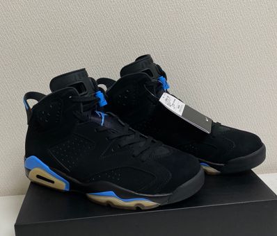 NIKE AIR JORDAN 6 RETRO "UNC"