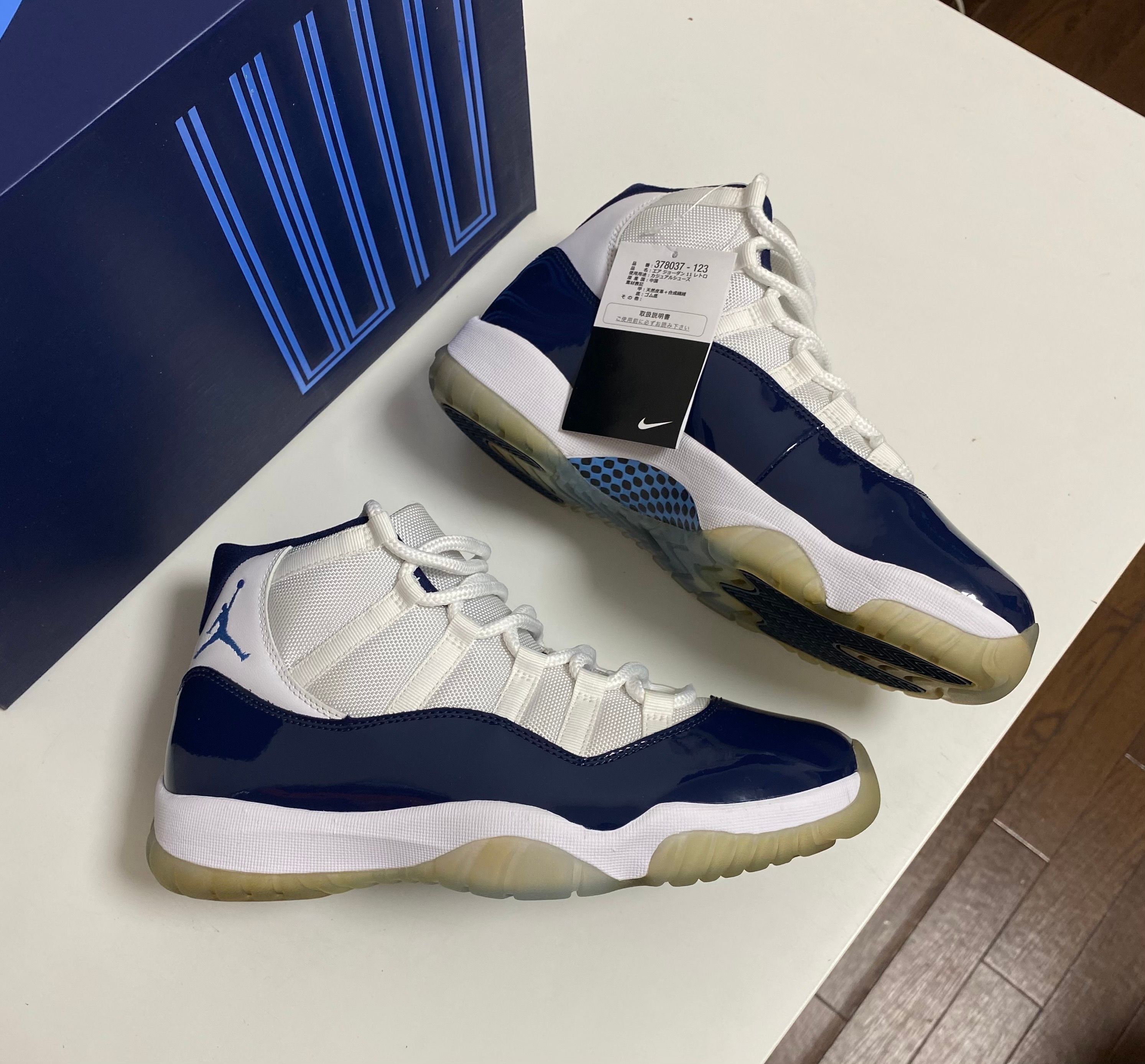 Nike Air Jordan 11 Retro "UNC Win Like 82"