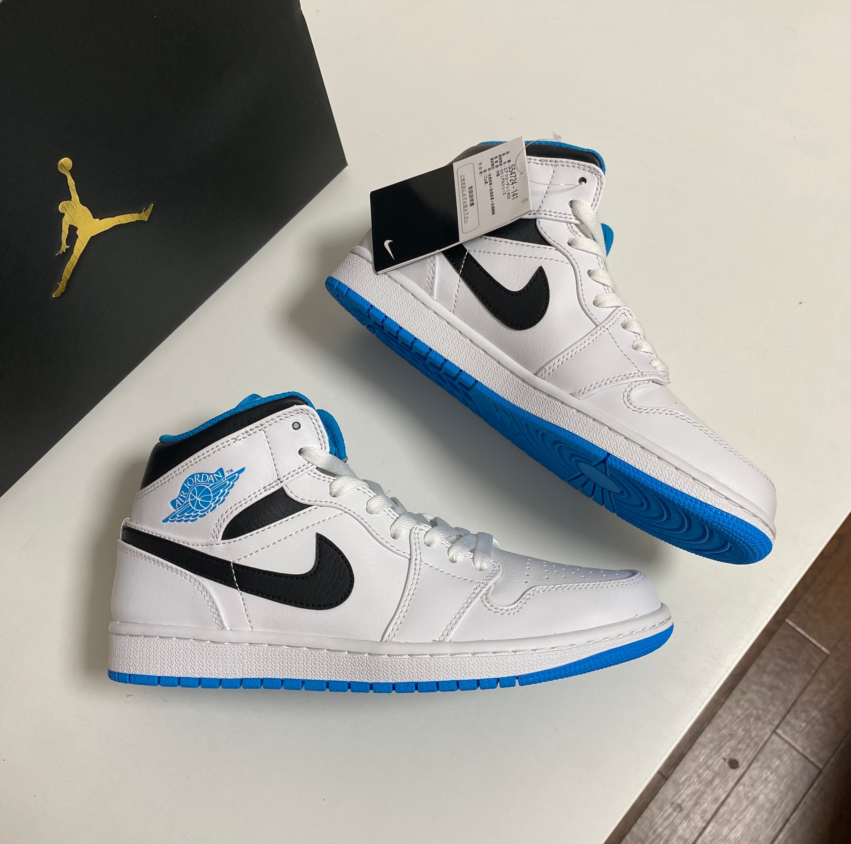 Nike Air Jordan 1 Mid "White/Laser blue"