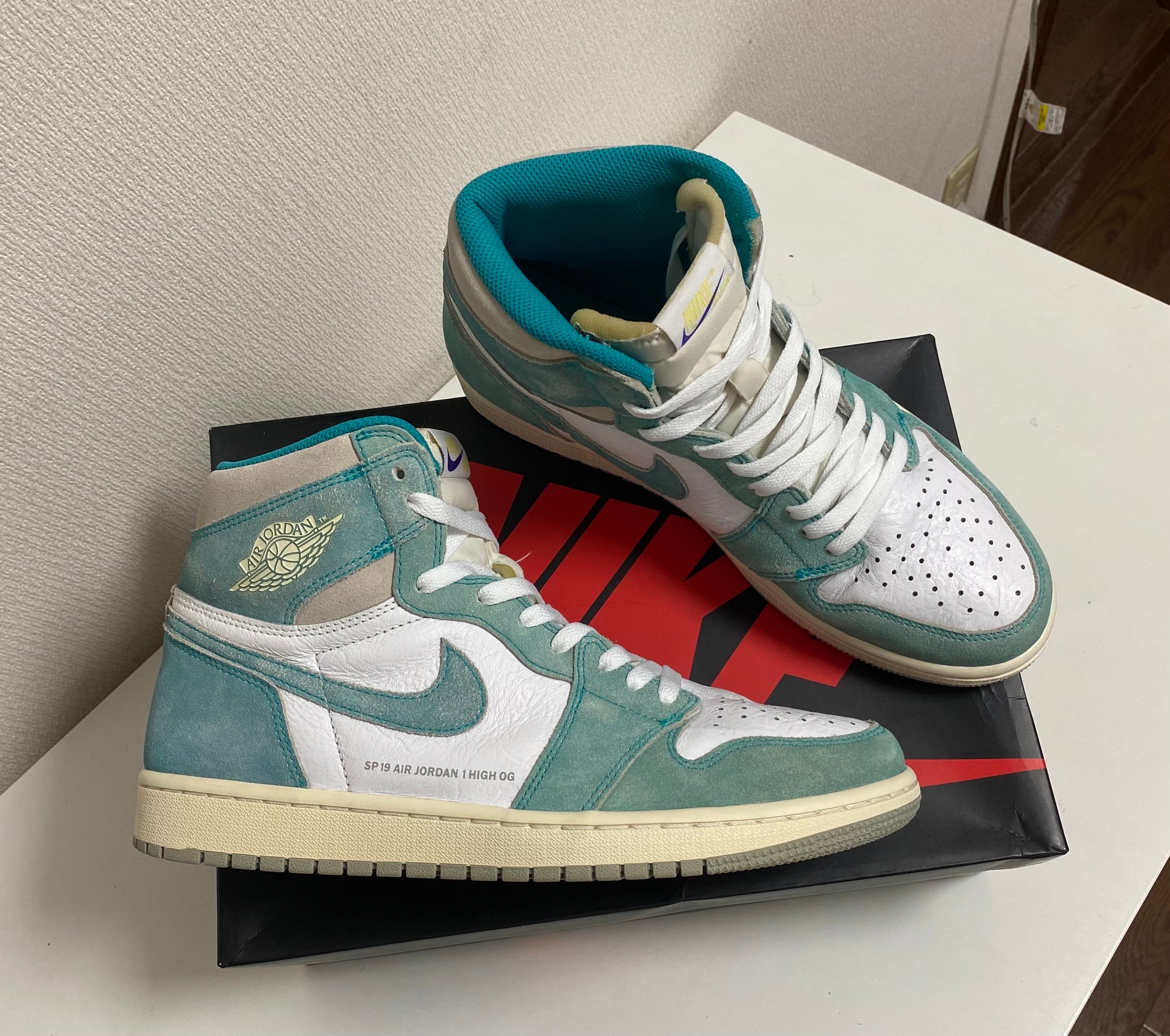 Nike Air Jordan 1 Retro High OG "Turbo Green"