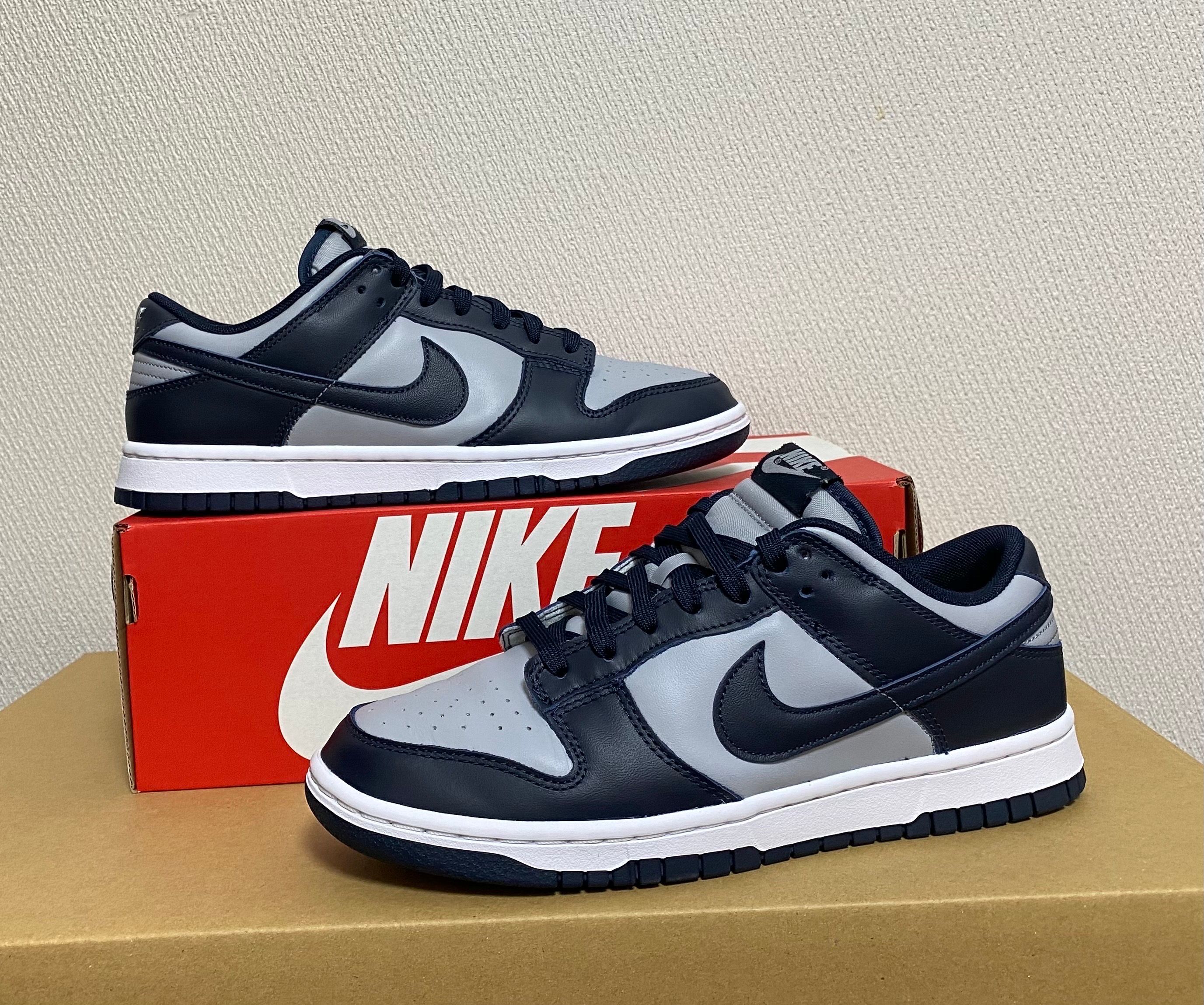 Nike Dunk Low "Championship Grey"