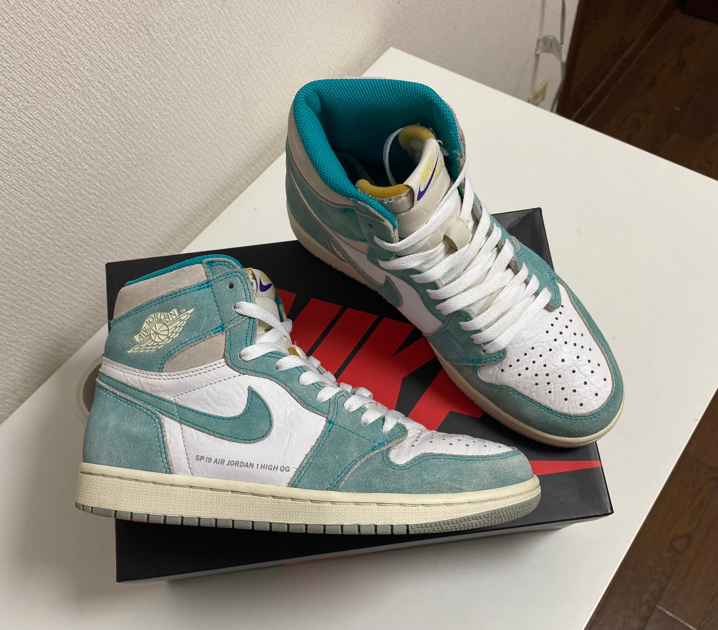 Nike Air Jordan 1 Retro High OG "Turbo Green"