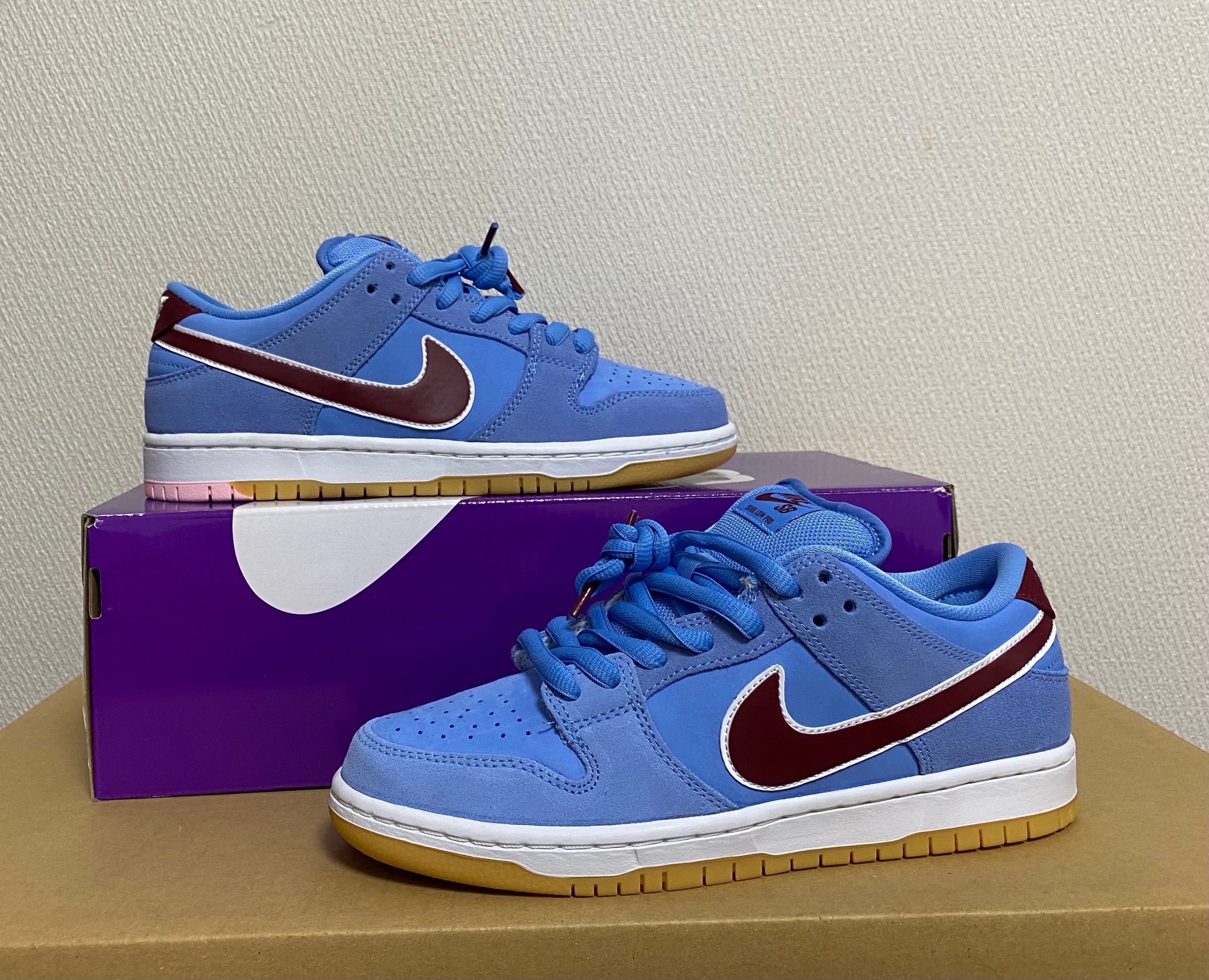 Nike SB Dunk Low Pro "Philadelphia Phillies/Valor Blue and Team Maroon"