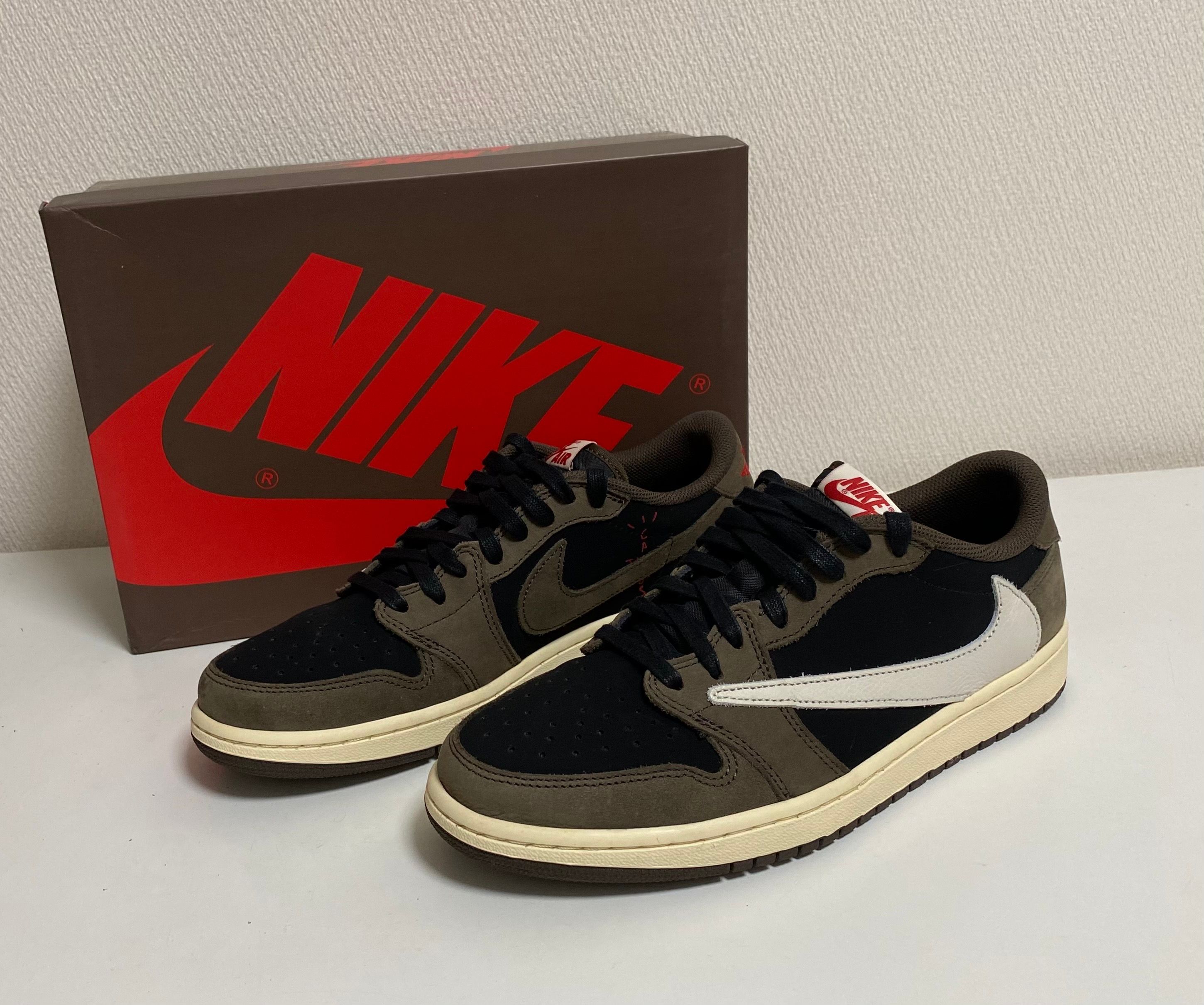 Travis Scott × Nike Air Jordan 1 Low OG SP-T  "Black/Dark Mocha"