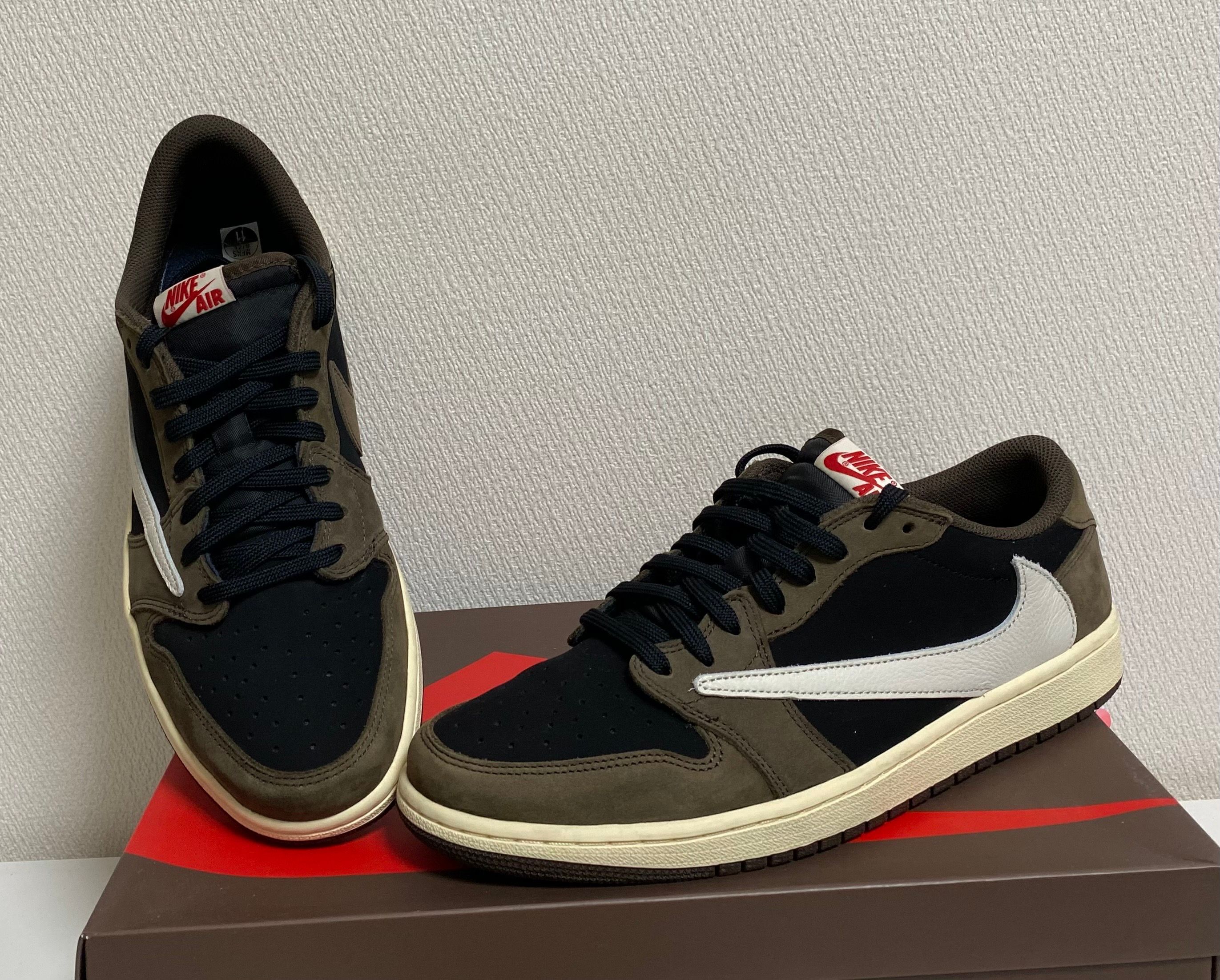 Travis Scott × Nike Air Jordan 1 Low OG SP-T  "Black/Dark Mocha"