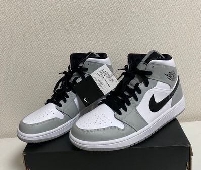 Nike Air Jordan 1 Mid "Light Smoke Grey/White/Black"