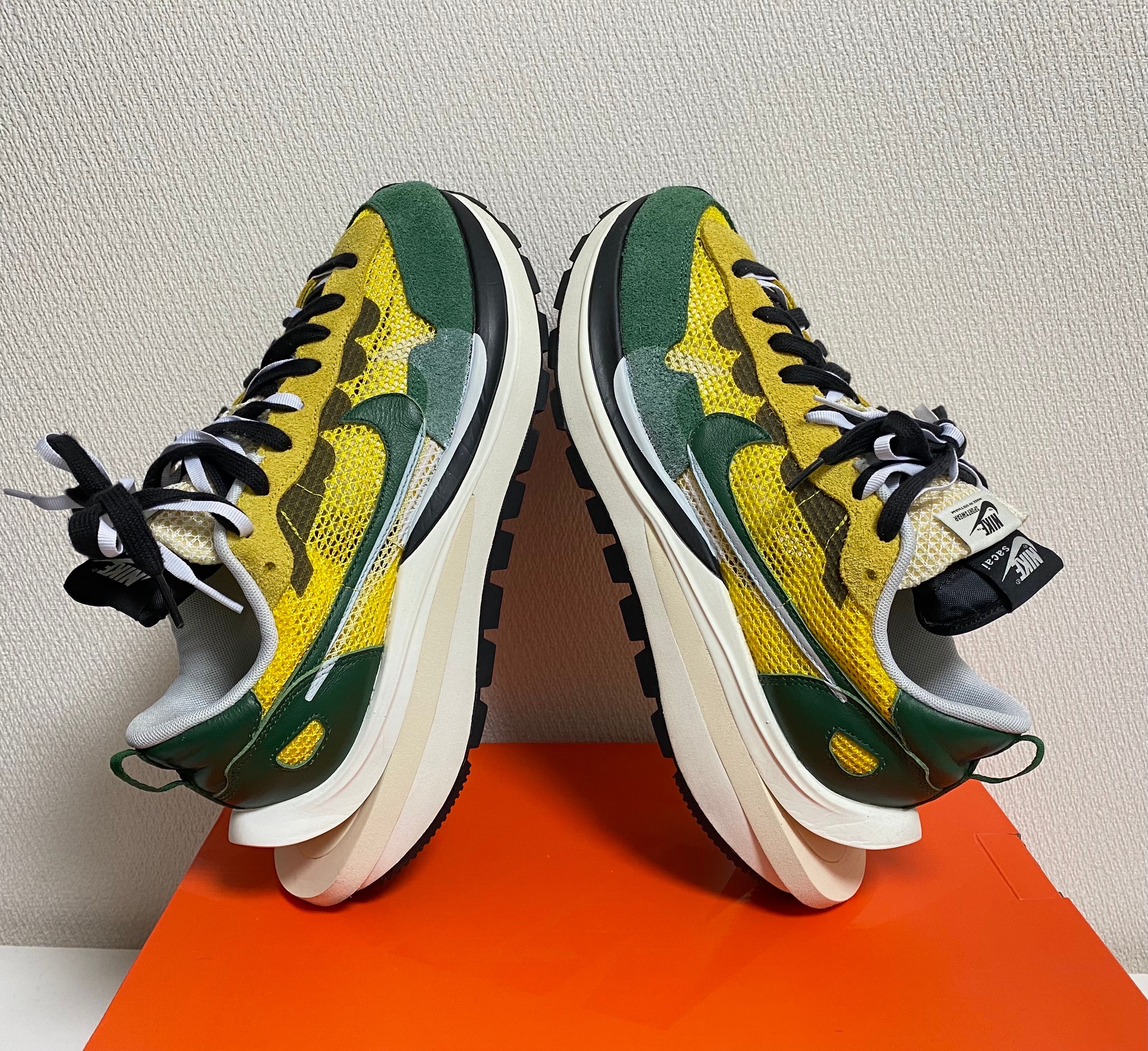 sacai × Nike Vapor Waffle "Tour Yellow/Stadium Green-Sail"