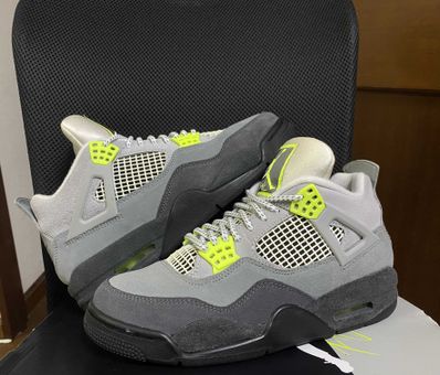NIKE AIR JORDAN 4 RETRO LE "NEON"