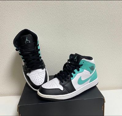 NIKE AIR JORDAN 1 MID "TROPICAL TWIST"