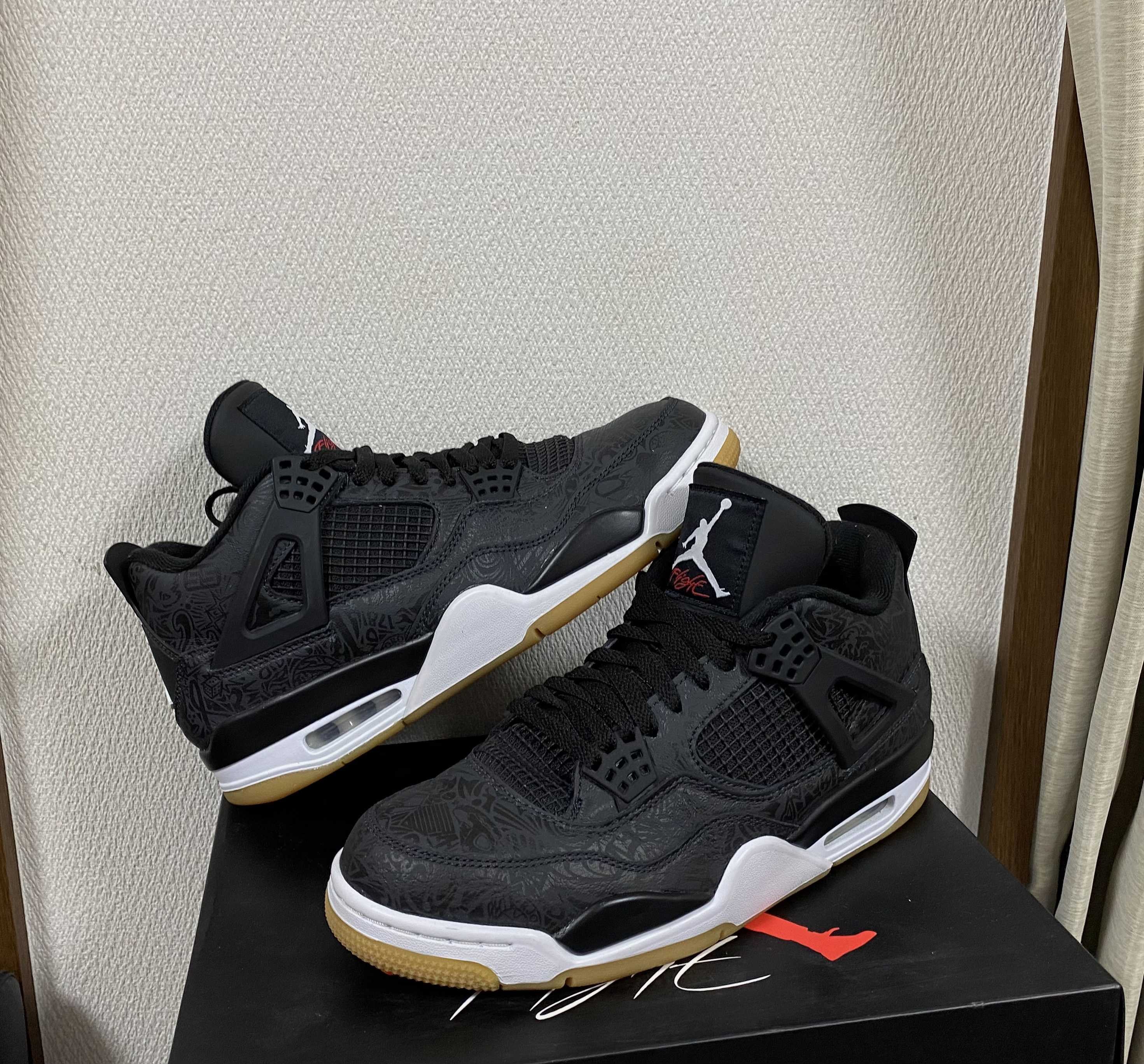 Nike Air Jordan 4 Retro "Laser Black/Gum"
