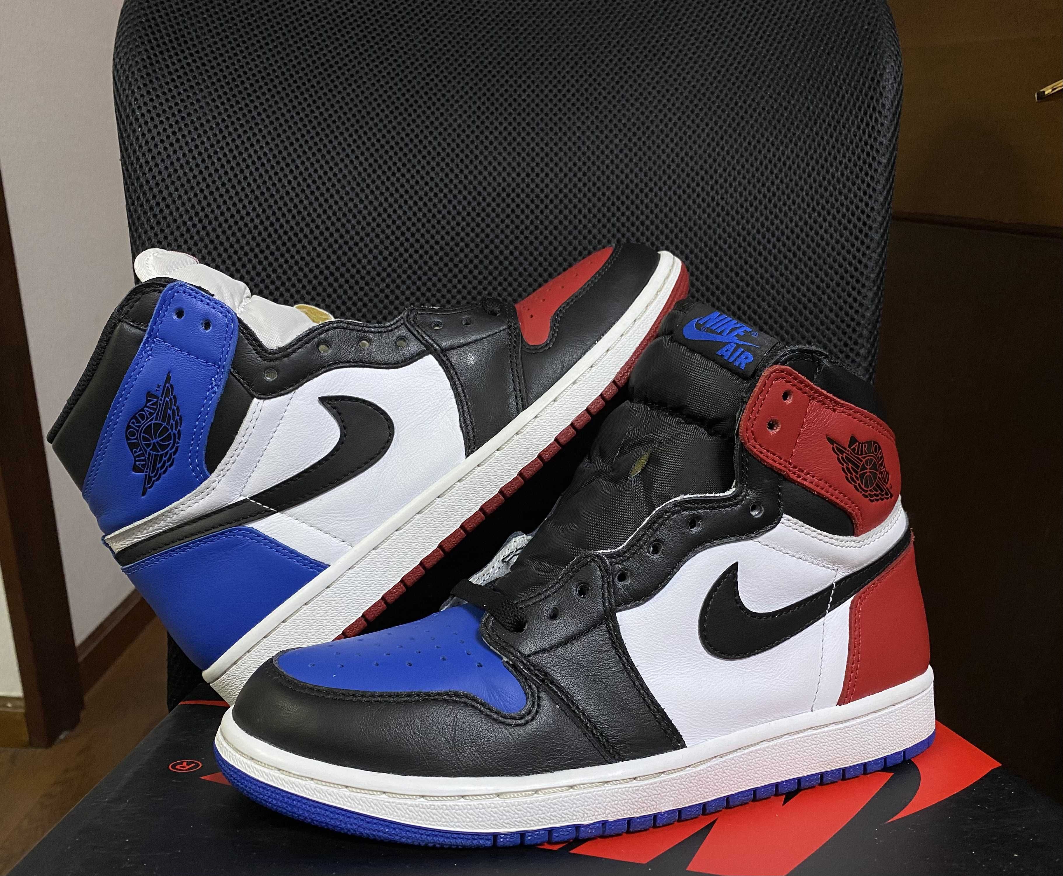 Nike Air Jordan 1 Retro High "Top 3"
