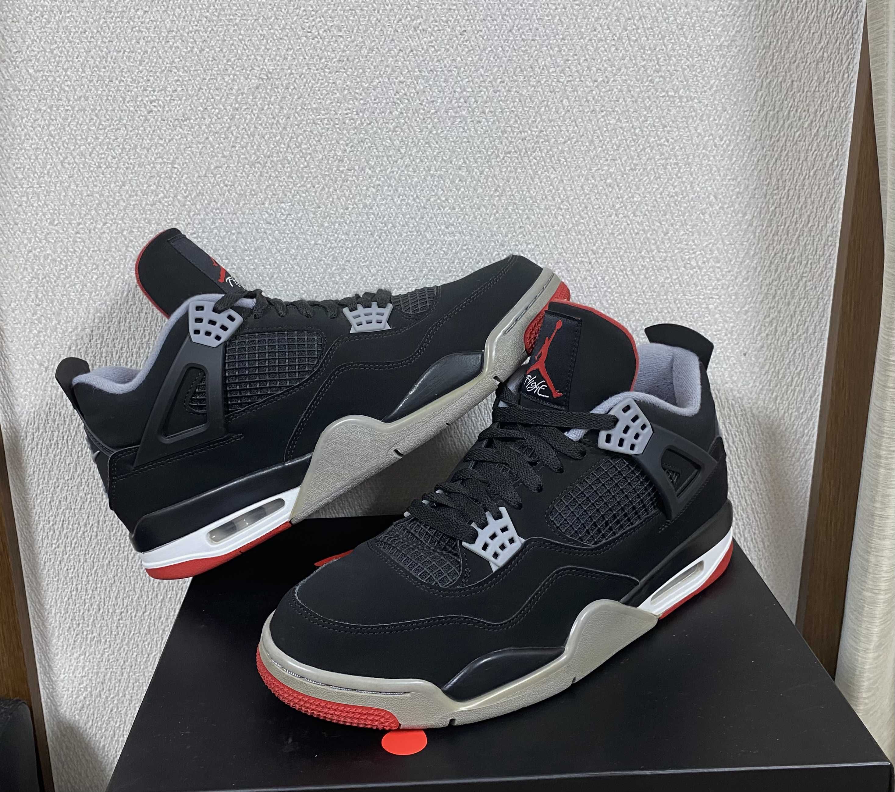 Nike Air Jordan 4 Retro "Bred" (2019)  