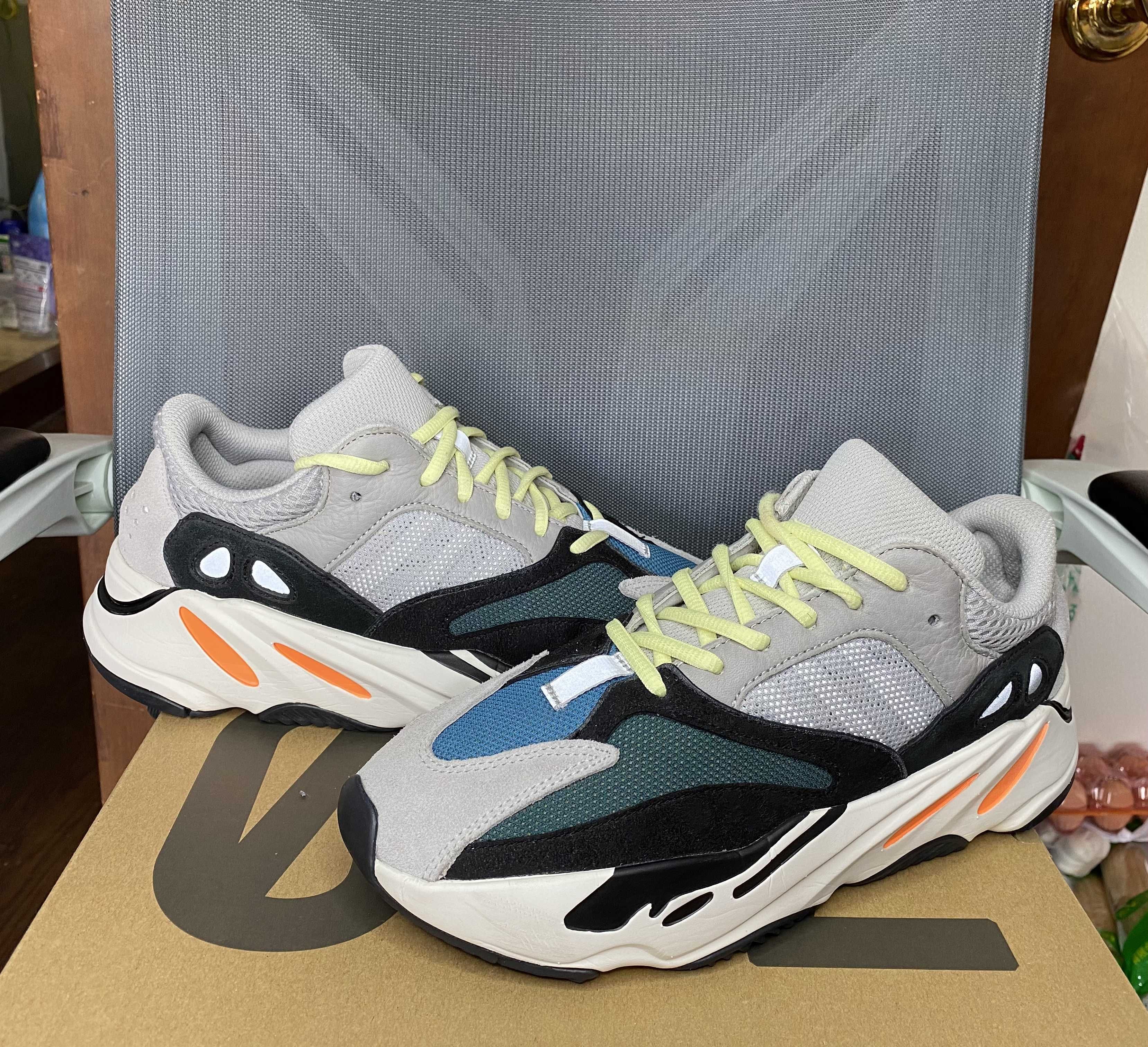 adidas YEEZY Boost 700 "Wave Runner"
