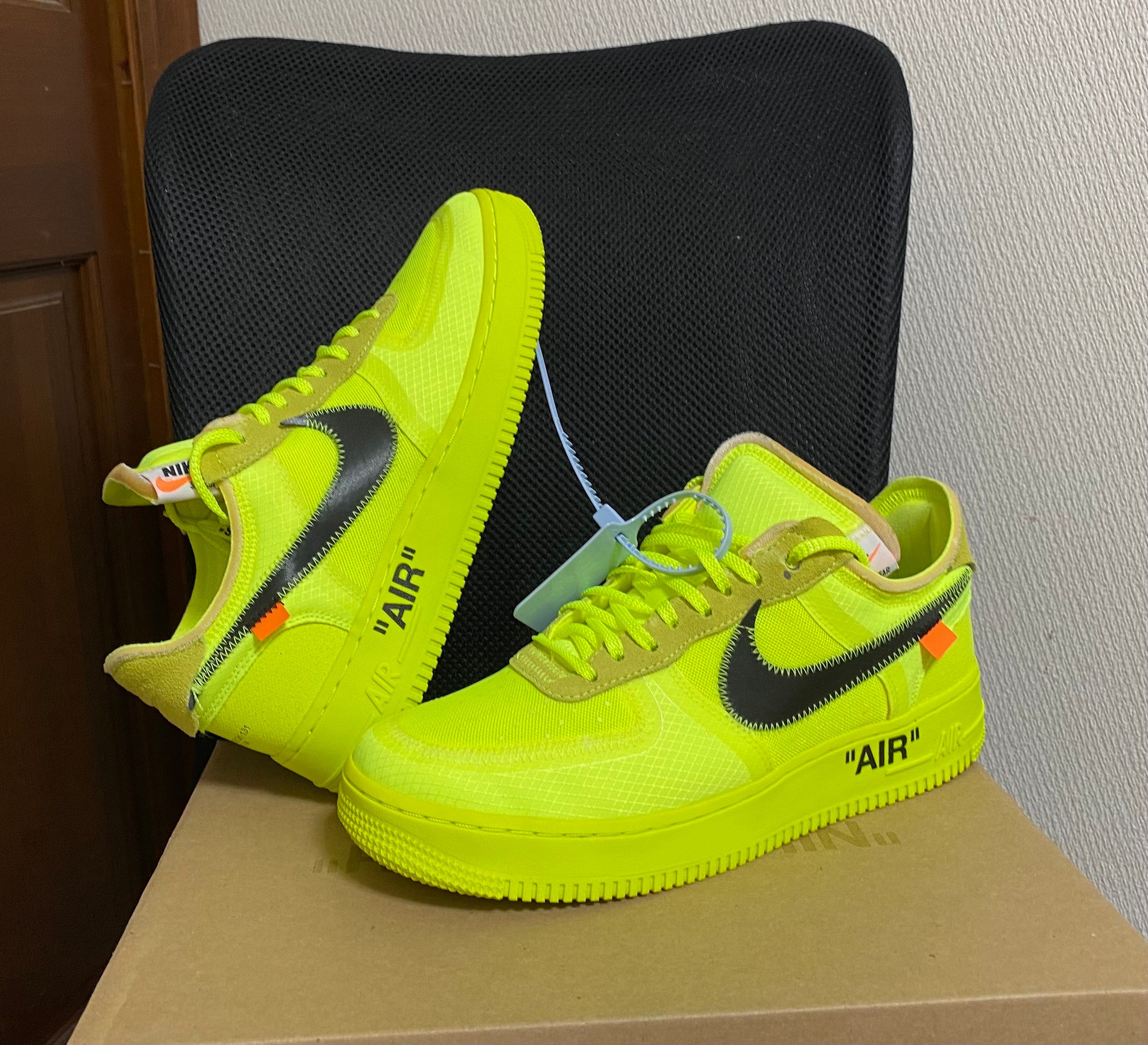 Off-White × Nike Air Force 1 Low "Volt"