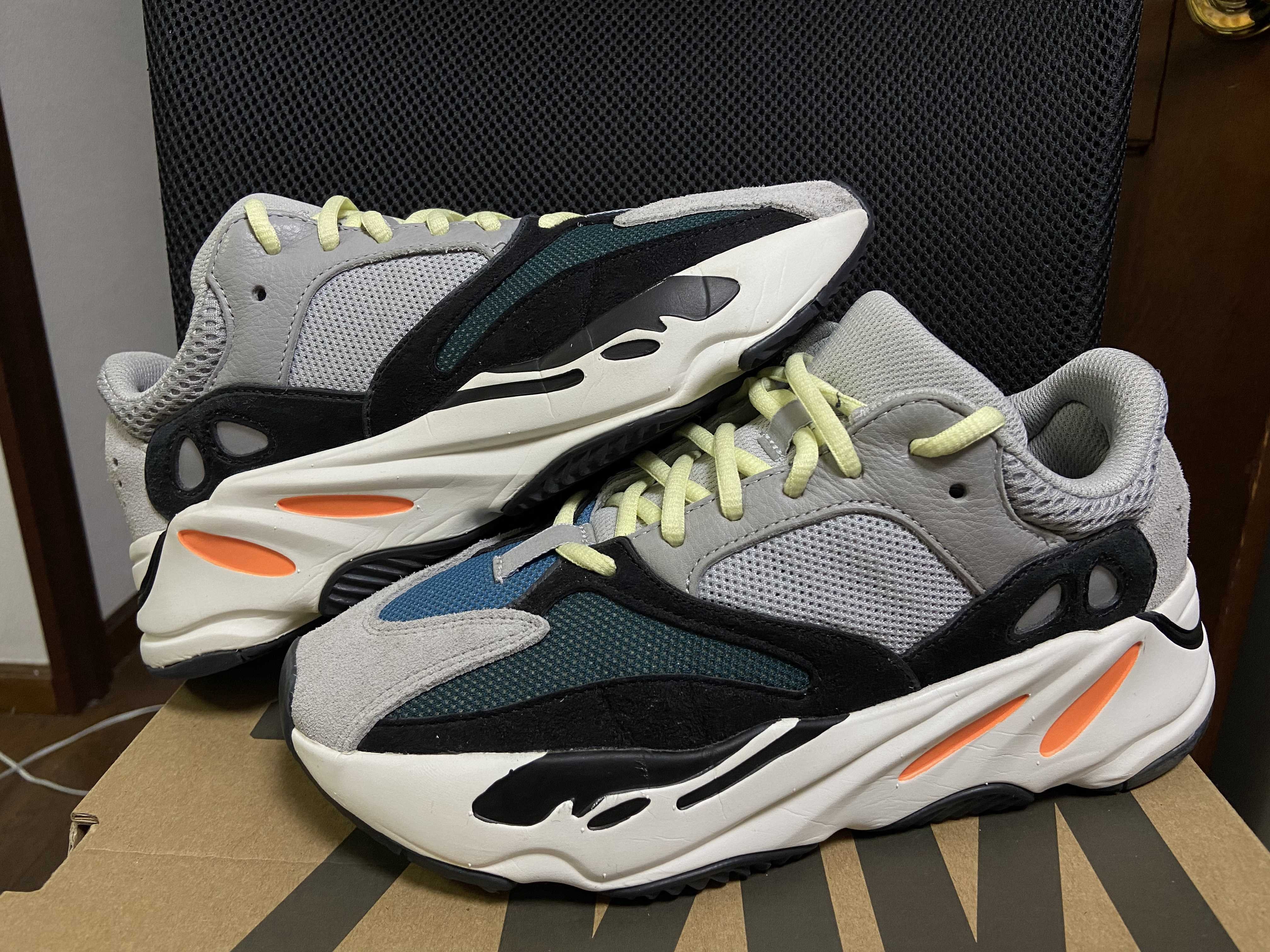 adidas YEEZY Boost 700 "Wave Runner"