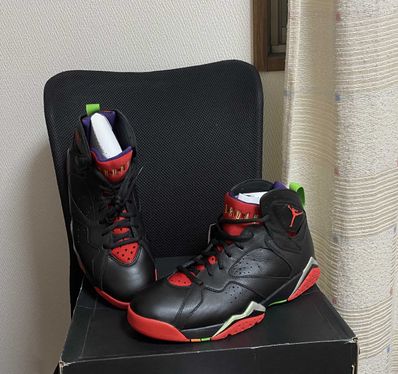 NIKE AIR JORDAN 7 RETRO MARVIN THE MARTIANの新品/中古フリマ(通販
