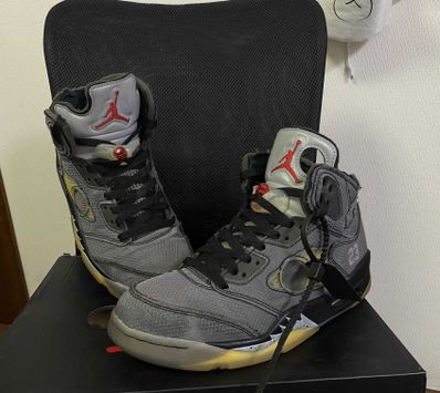 Off-White × Nike Air Jordan 5 "Black/Muslin/Fire Red"