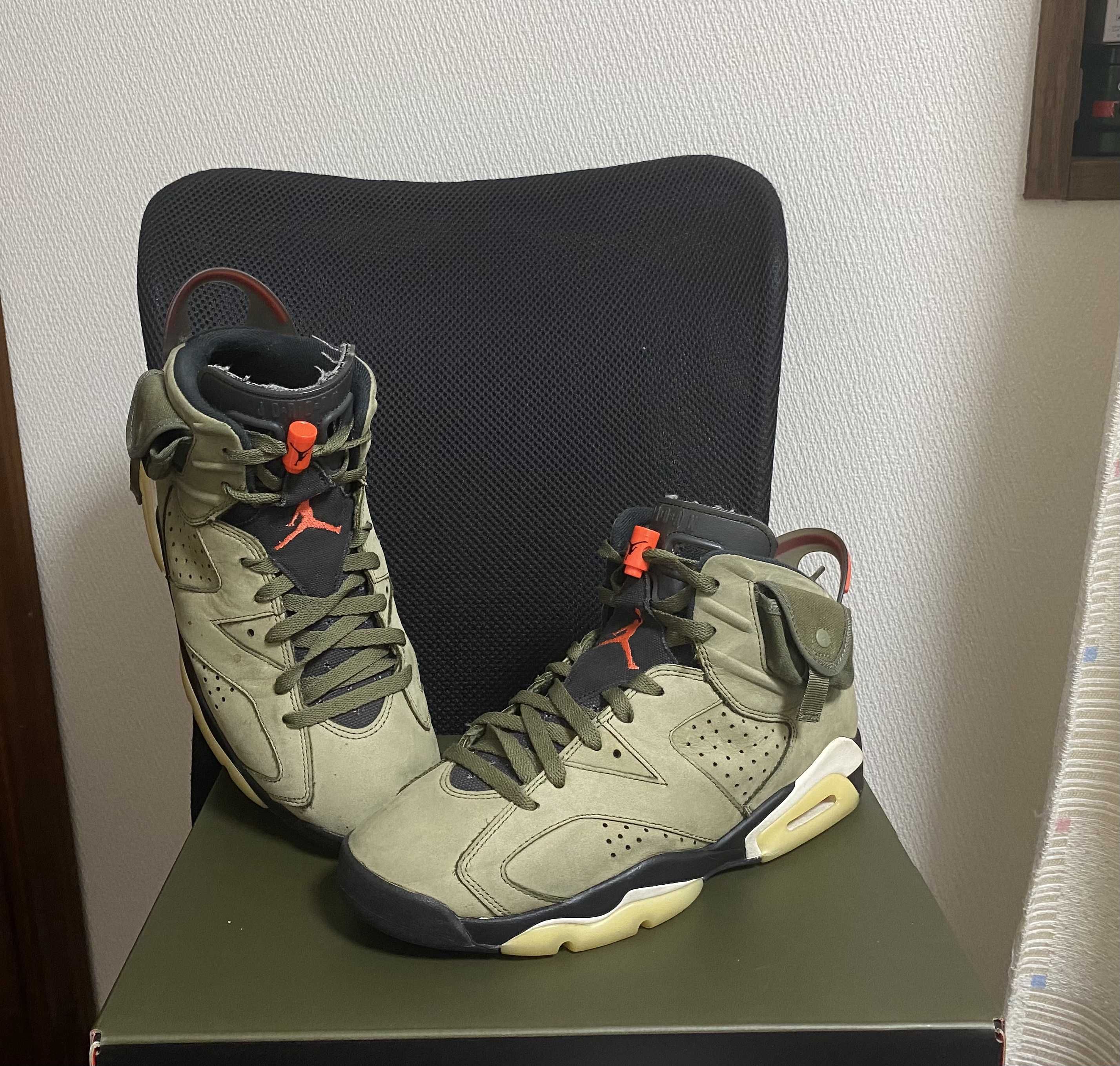 Travis Scott × Nike Air Jordan 6 Retro "Medium Olive"