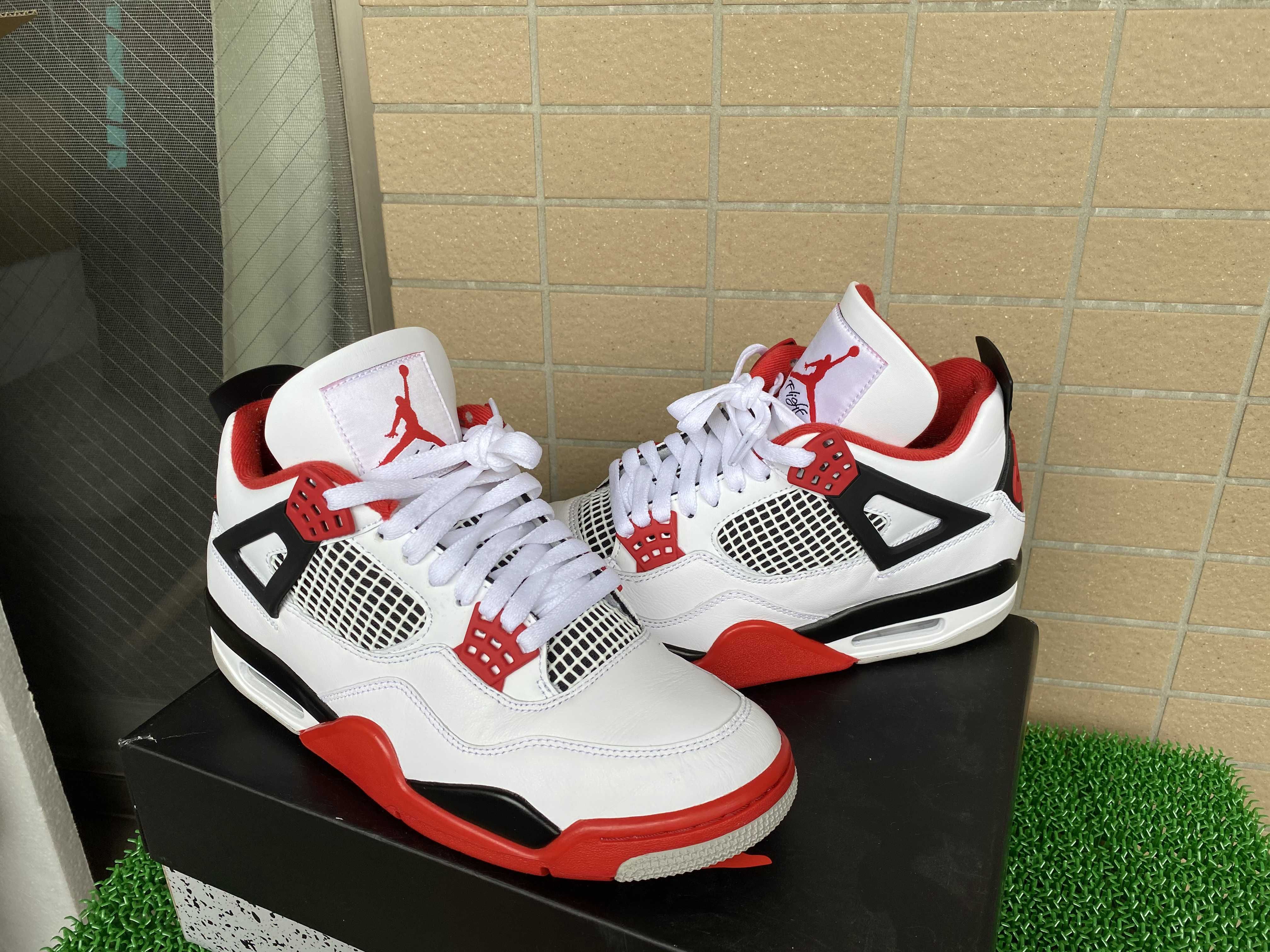 Nike Air Jordan 4 Retro OG "Fire Red" (2020)