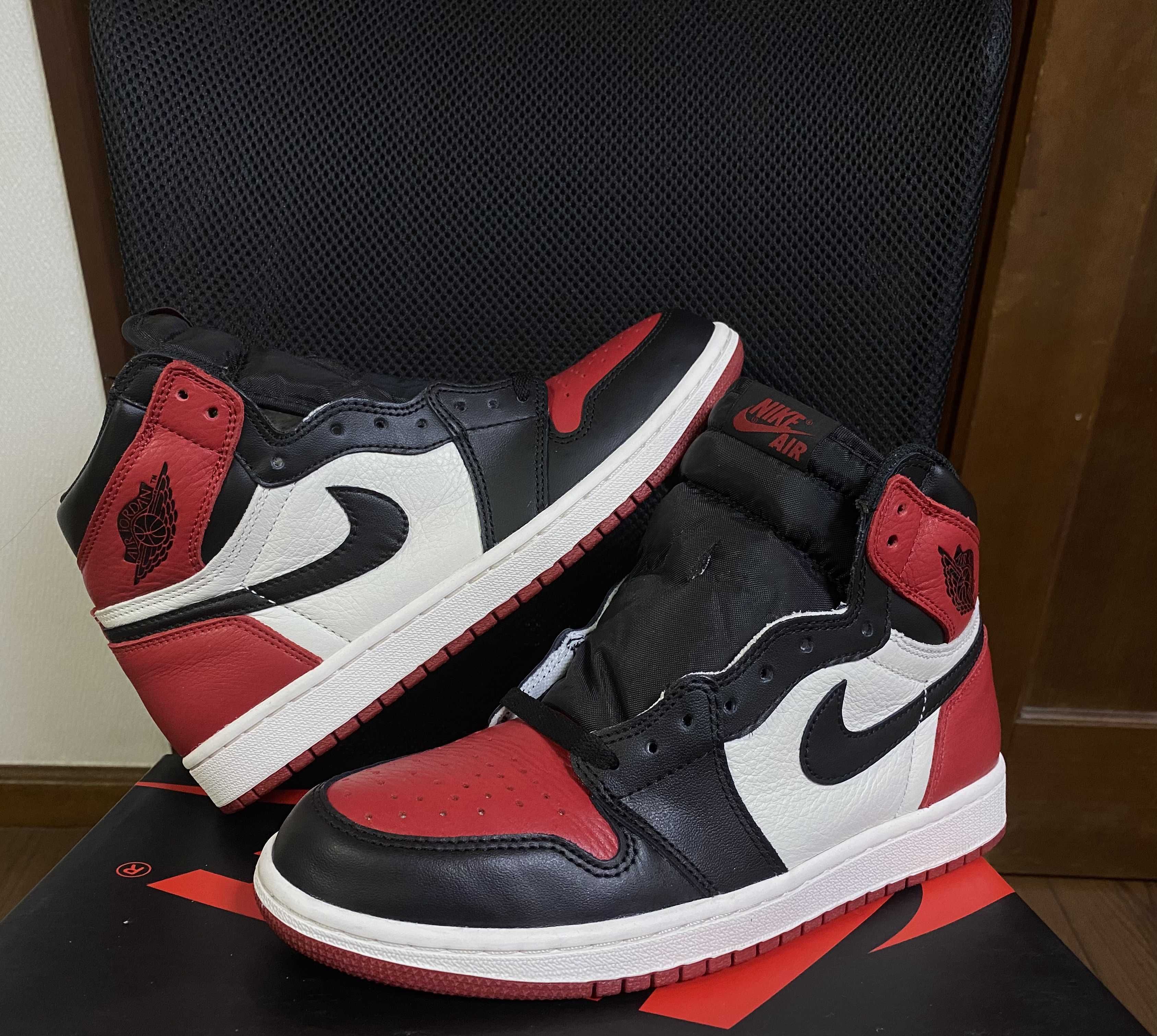 Nike Air Jordan 1 Retro High OG "Bred Toe"
