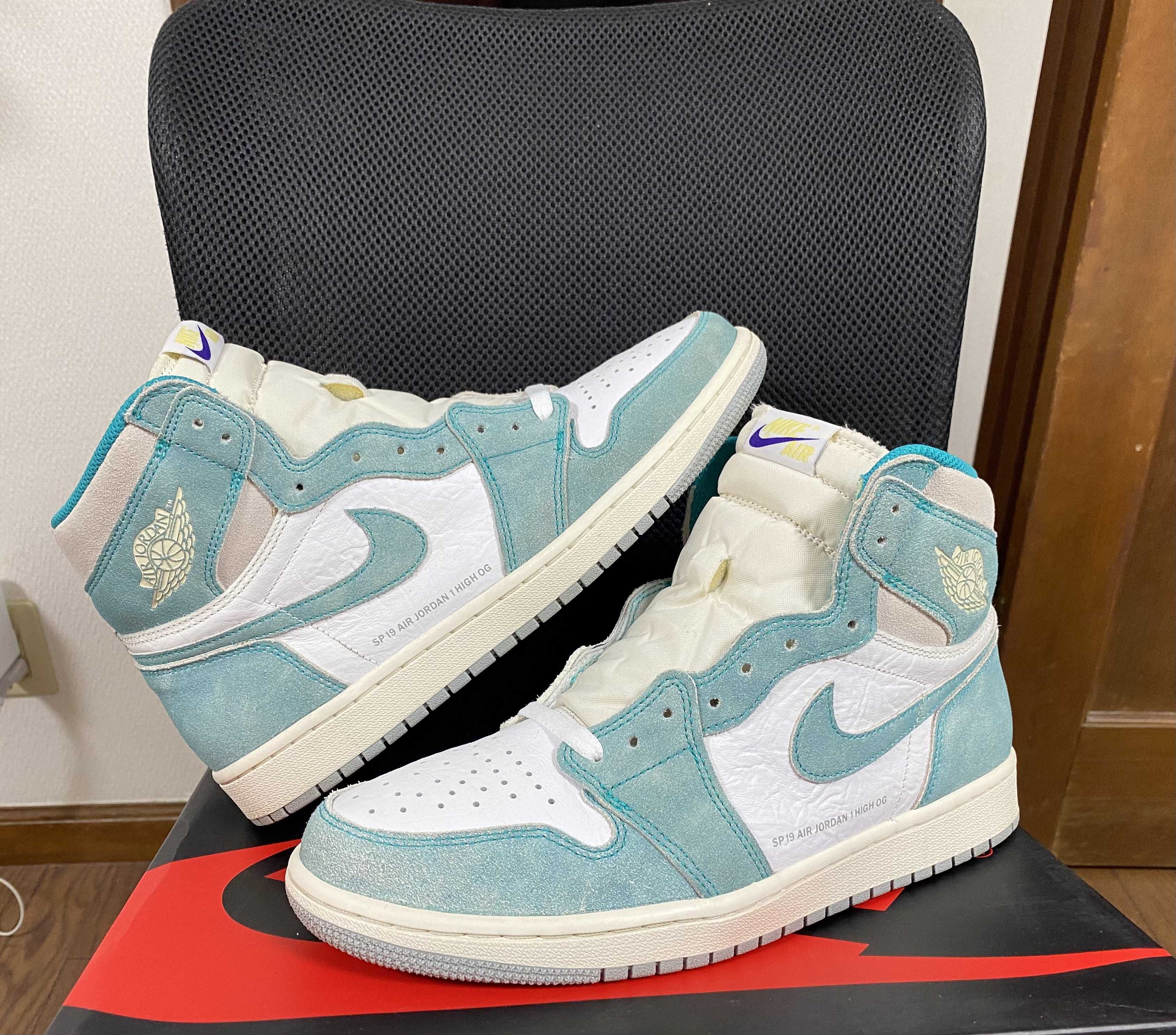 Nike Air Jordan 1 Retro High OG "Turbo Green"