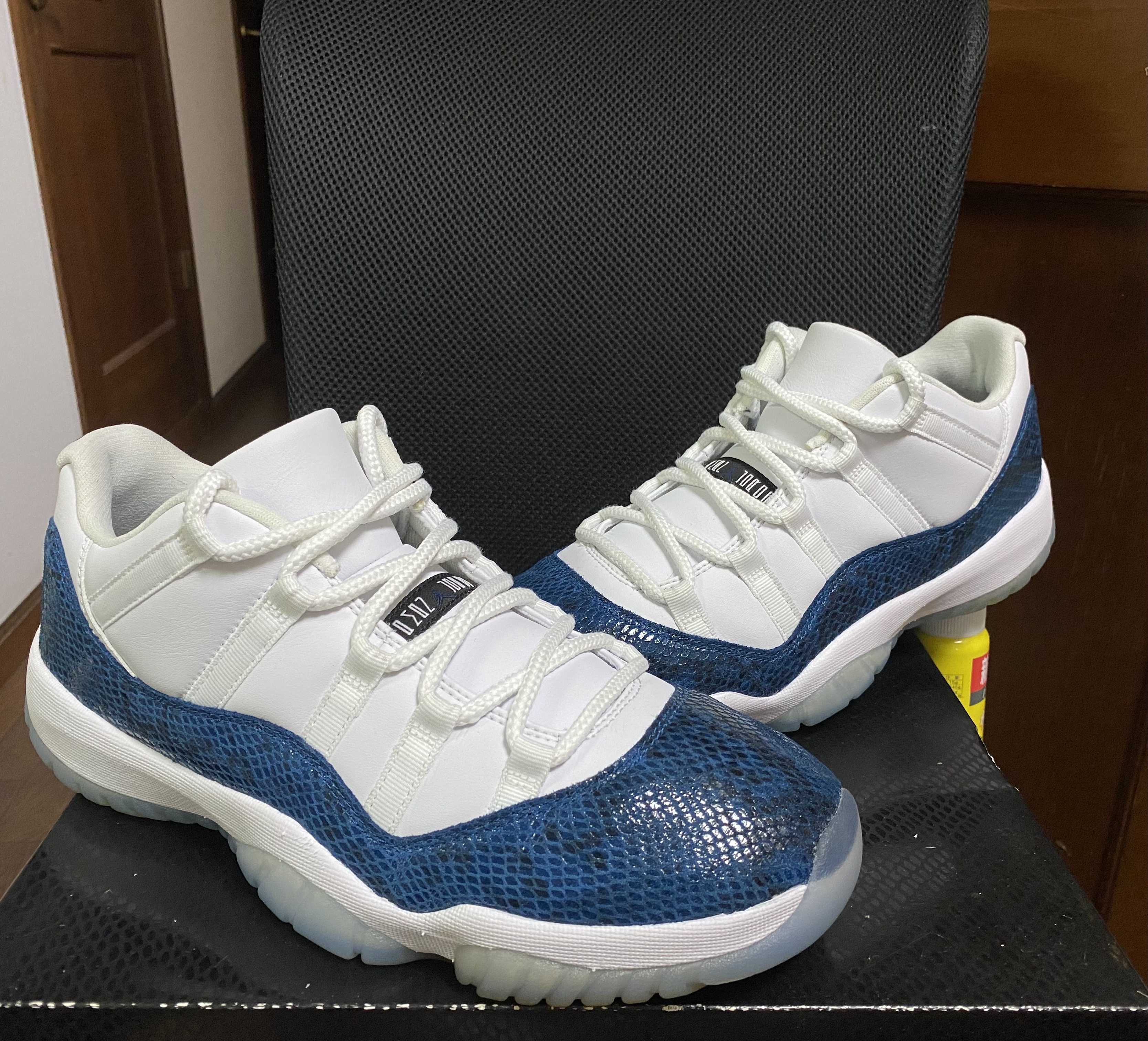 AIR JORDAN 11 LOW "SNAKESKIN"