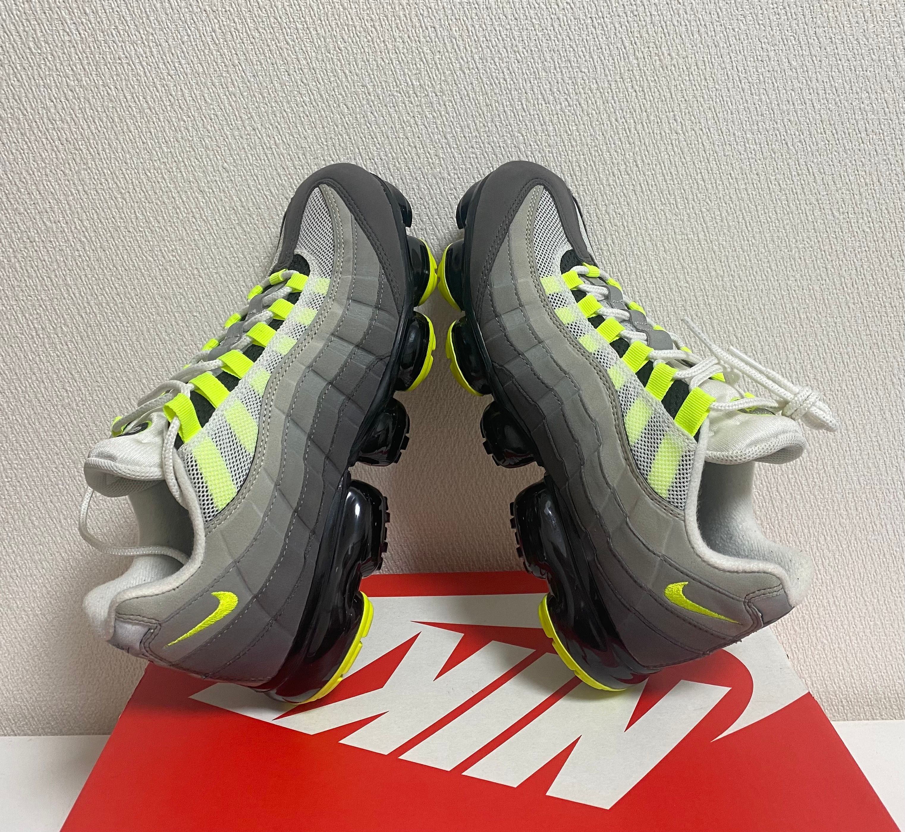 Nike Air Vapormax 95 "Neon"