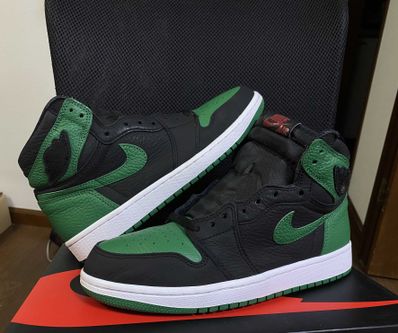 Nike Air Jordan 1 Retro High OG "Black/Pine Green" (2020)