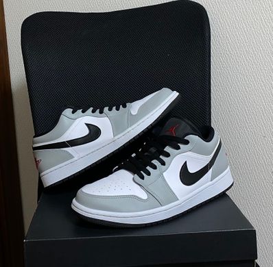 Nike Air Jordan 1 Low "Light Smoke Grey"