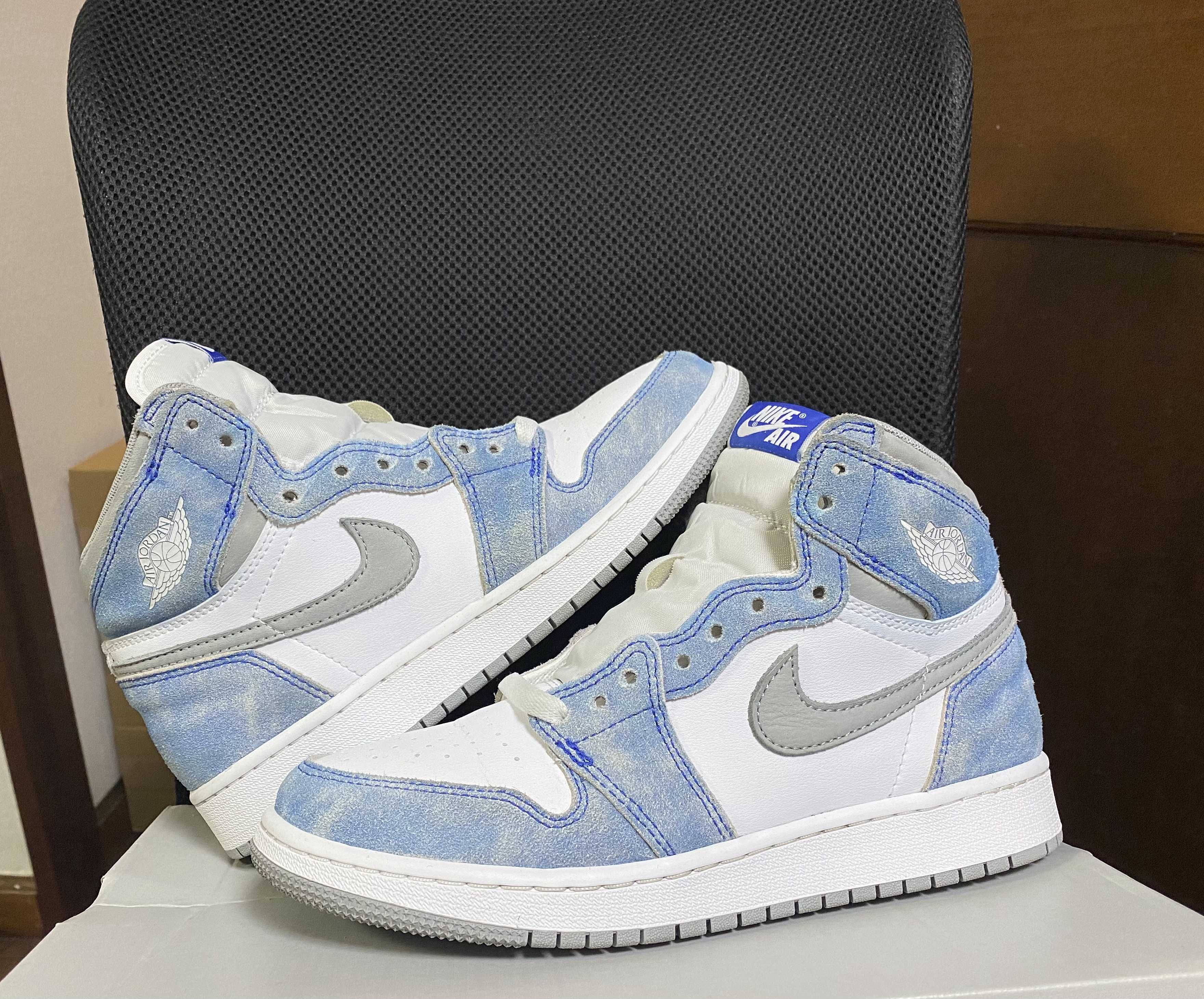 Nike GS Air Jordan 1 High OG "Hyper Royal"