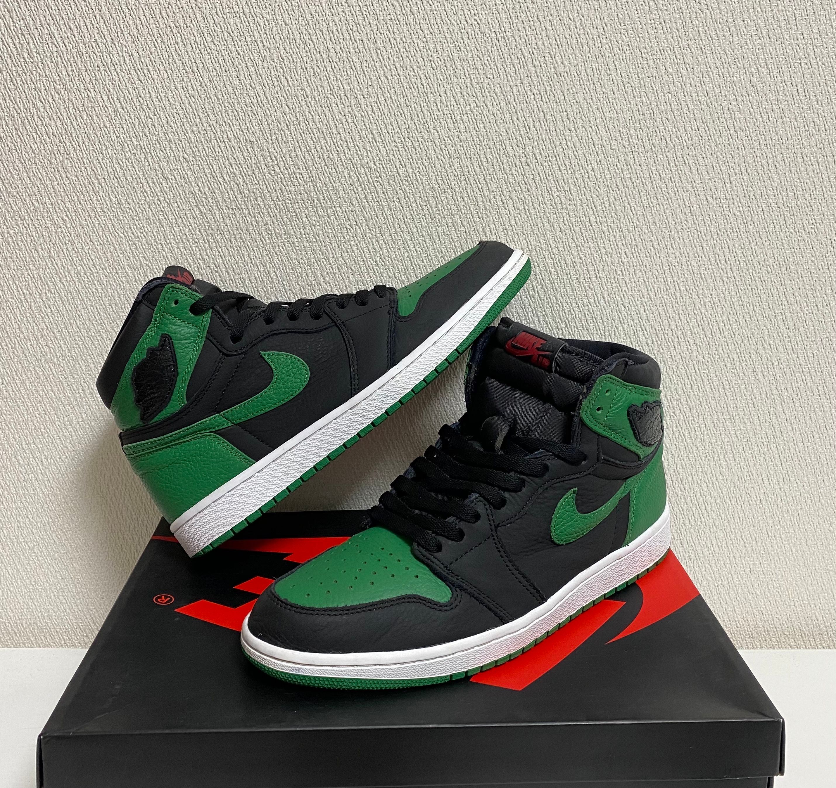Nike Air Jordan 1 Retro High OG "Black/Pine Green" (2020)      