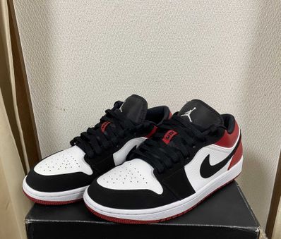 Nike Air Jordan 1 Low "Black Toe"