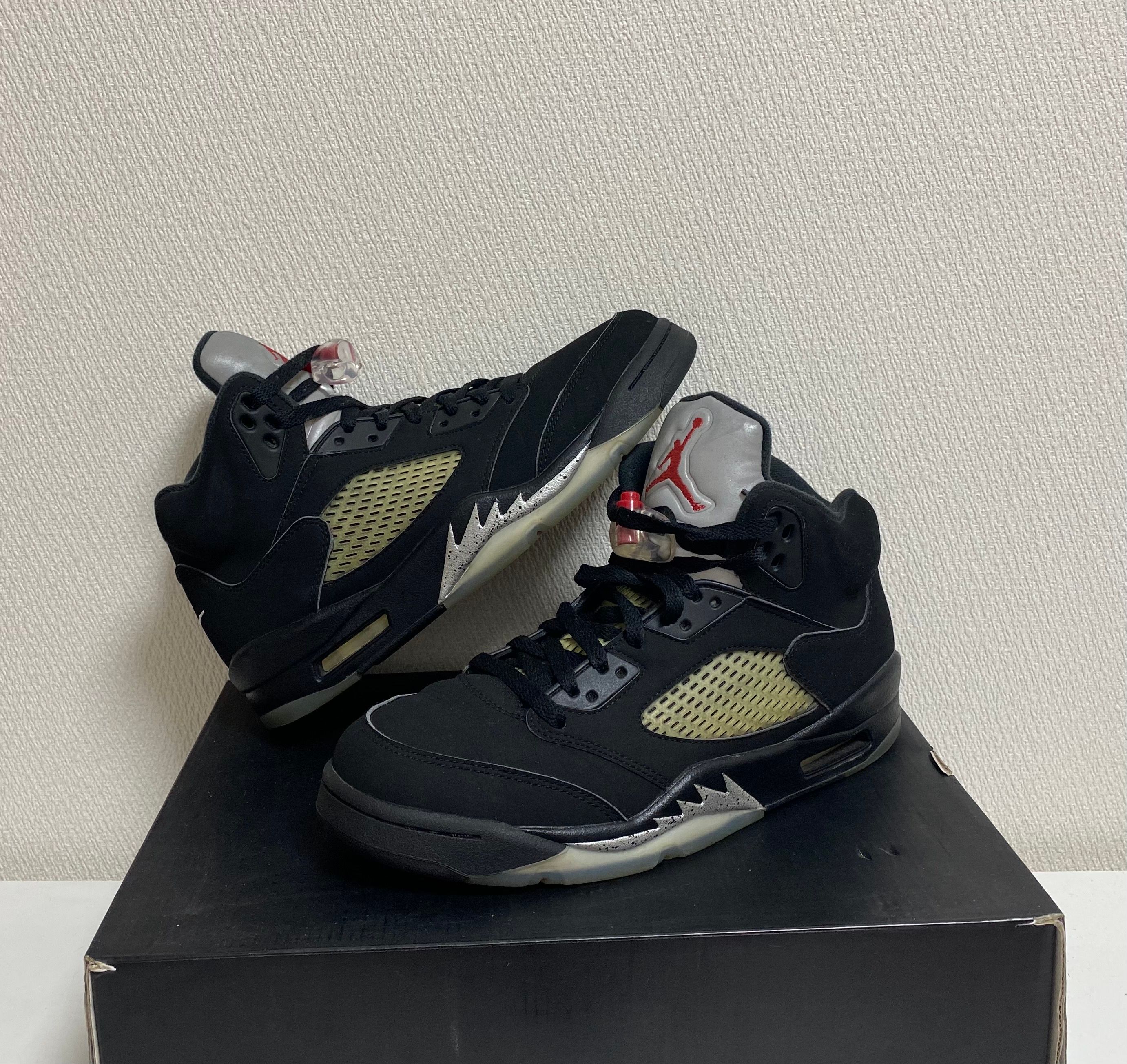 Nike Air Jordan 5 Retro OG "Black/Fire Red/Metallic Silver/White" (2016)