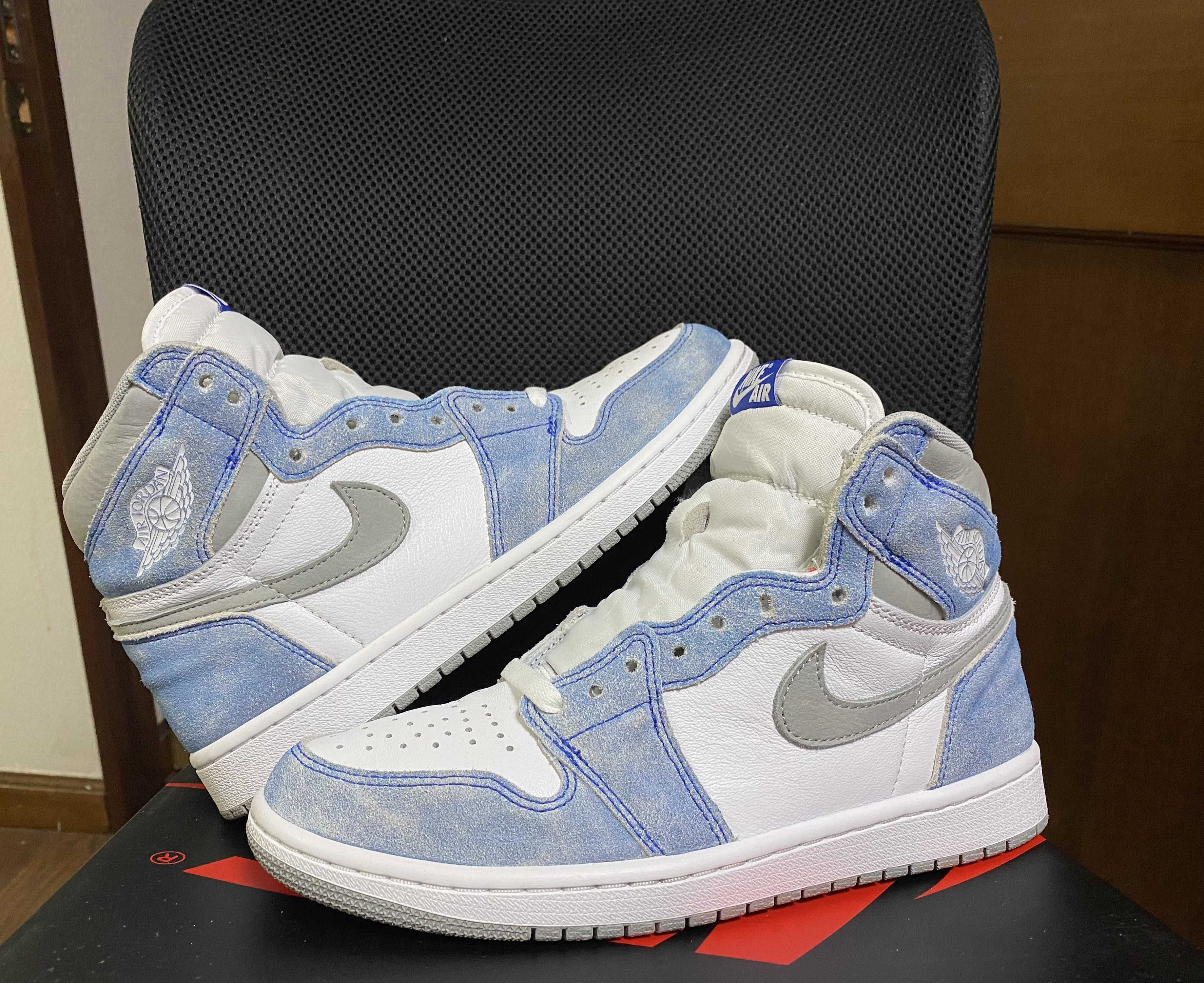 Nike Air Jordan 1 High OG "Hyper Royal"