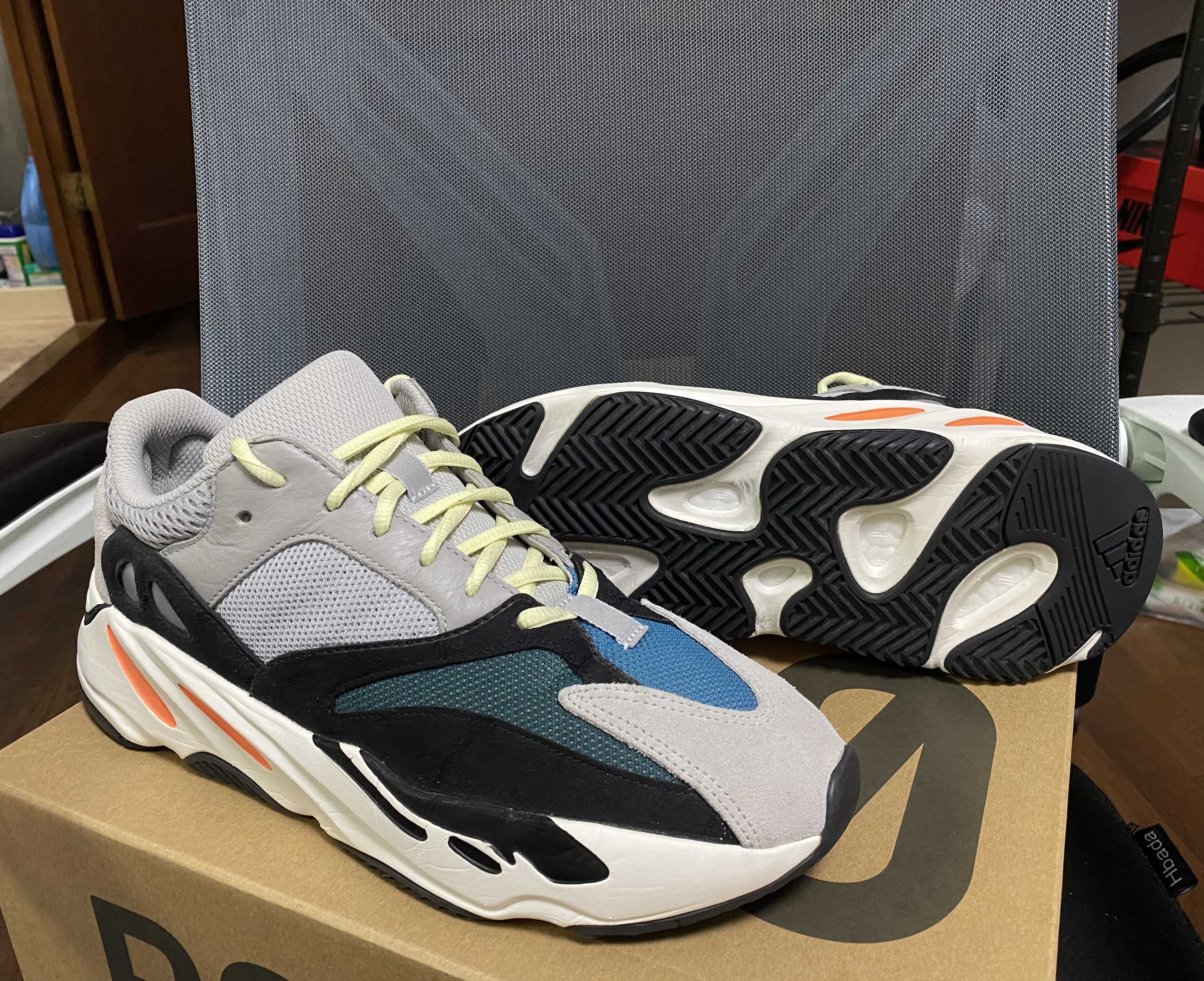 adidas YEEZY Boost 700 "Wave Runner"
